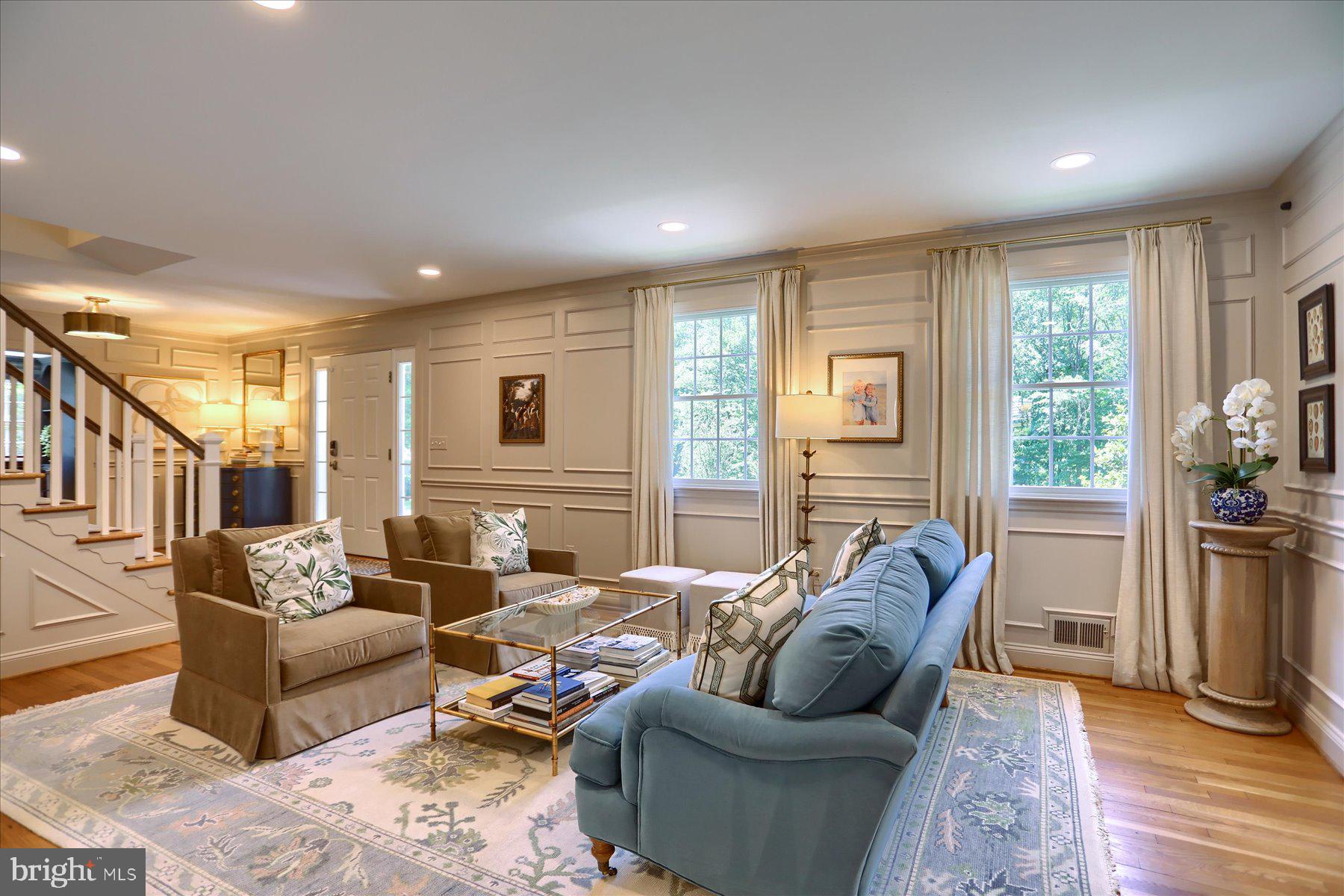 11 HICKORY MEADOW ROAD