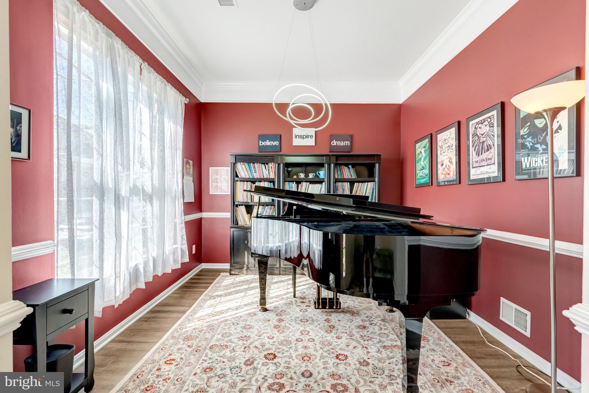 43546 MINK MEADOWS STREET