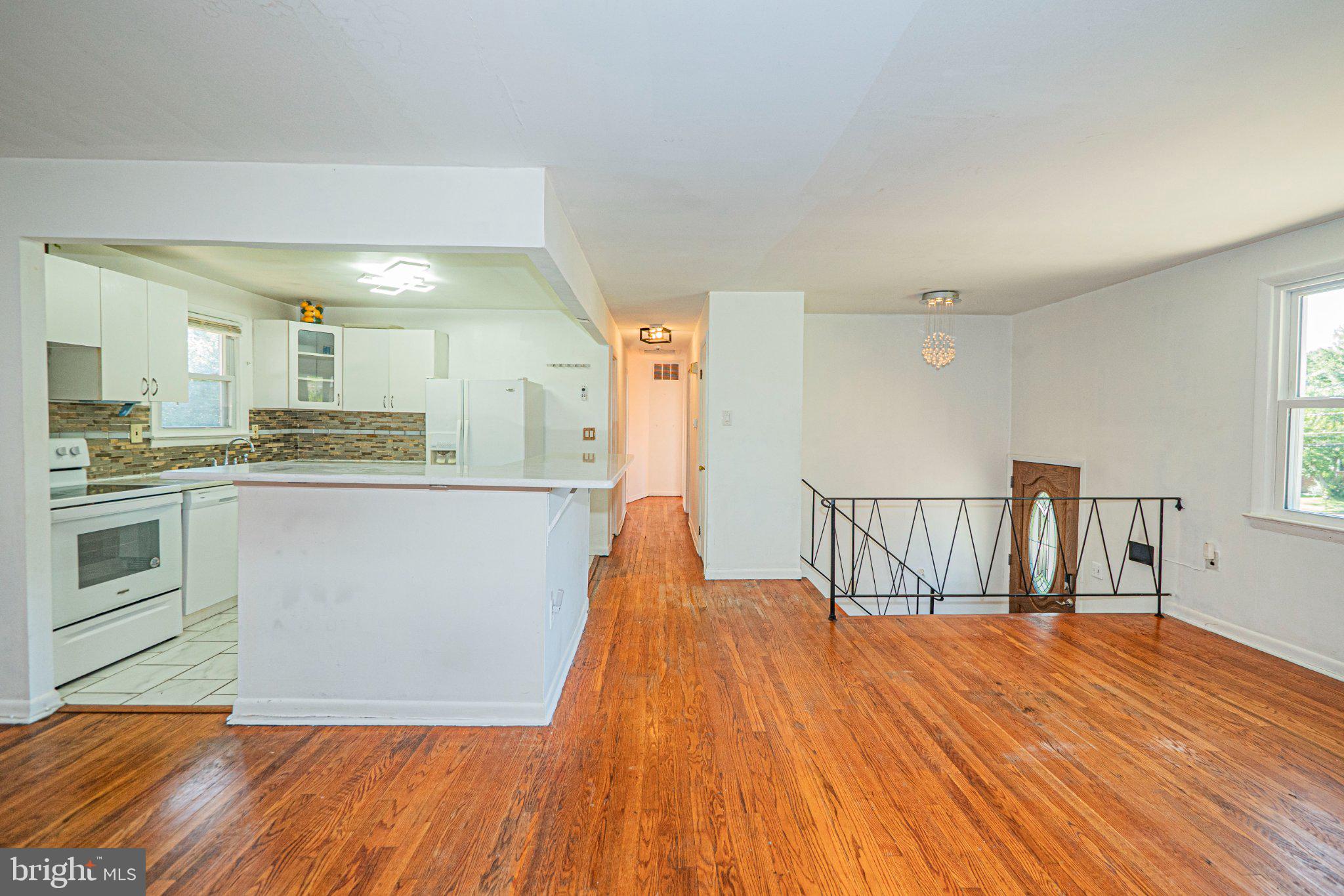 6705 CRAFTON LANE