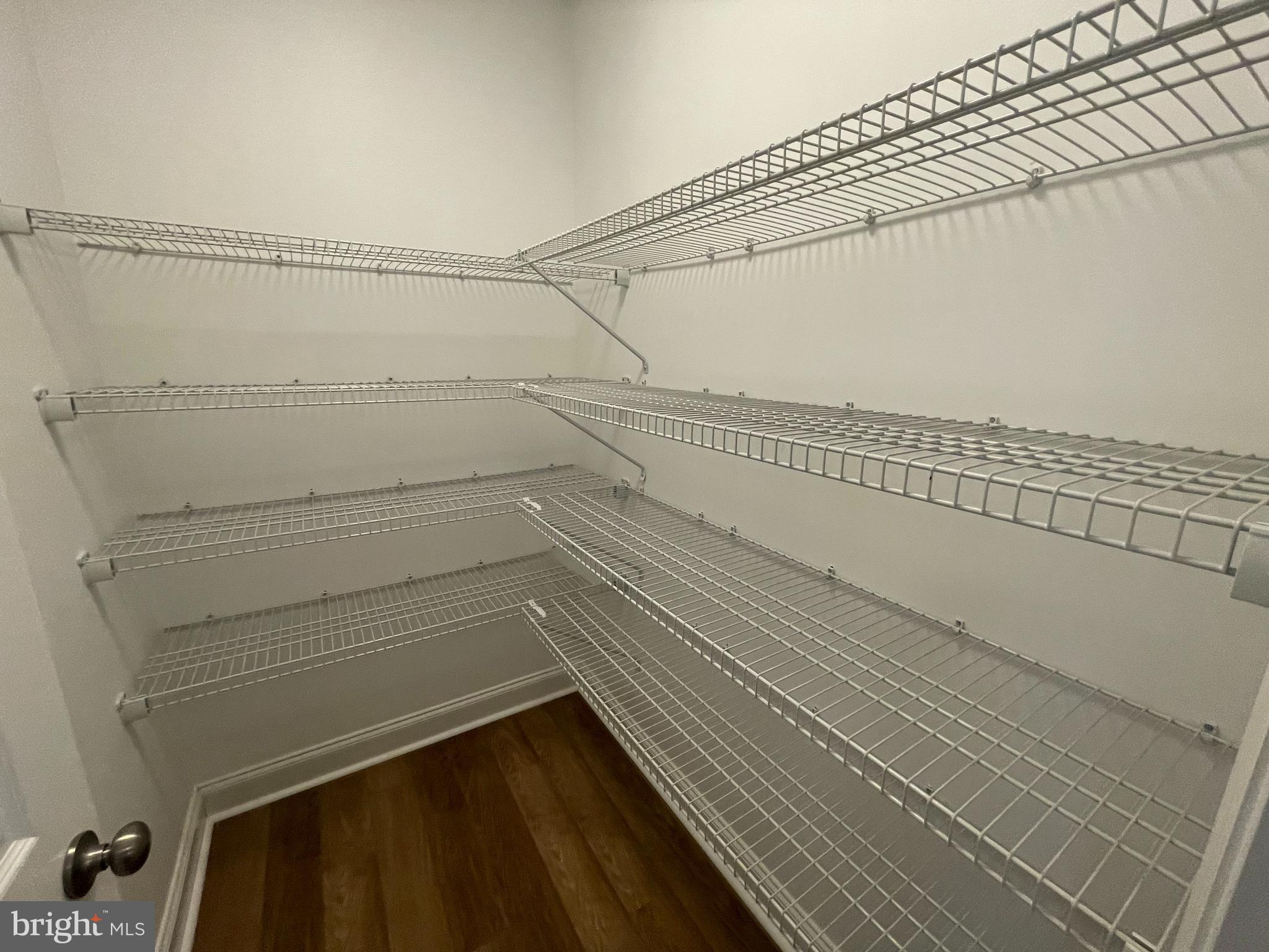 CRESTWOOD - Residential Lease