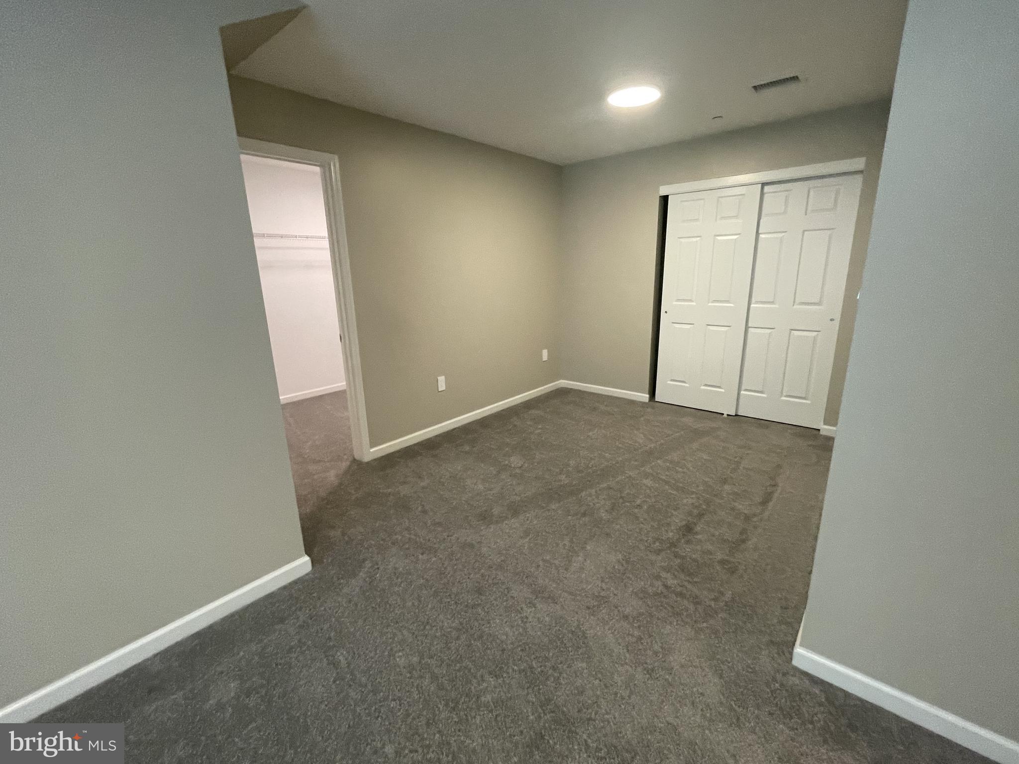 CRESTWOOD - Residential Lease