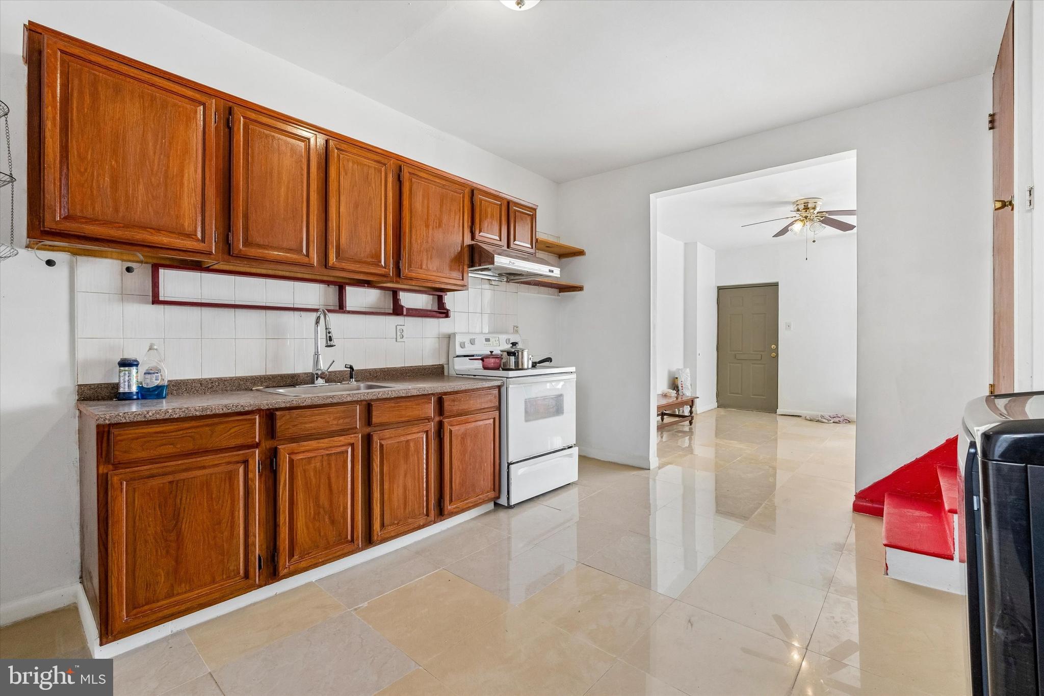 1609 N PHILIP STREET