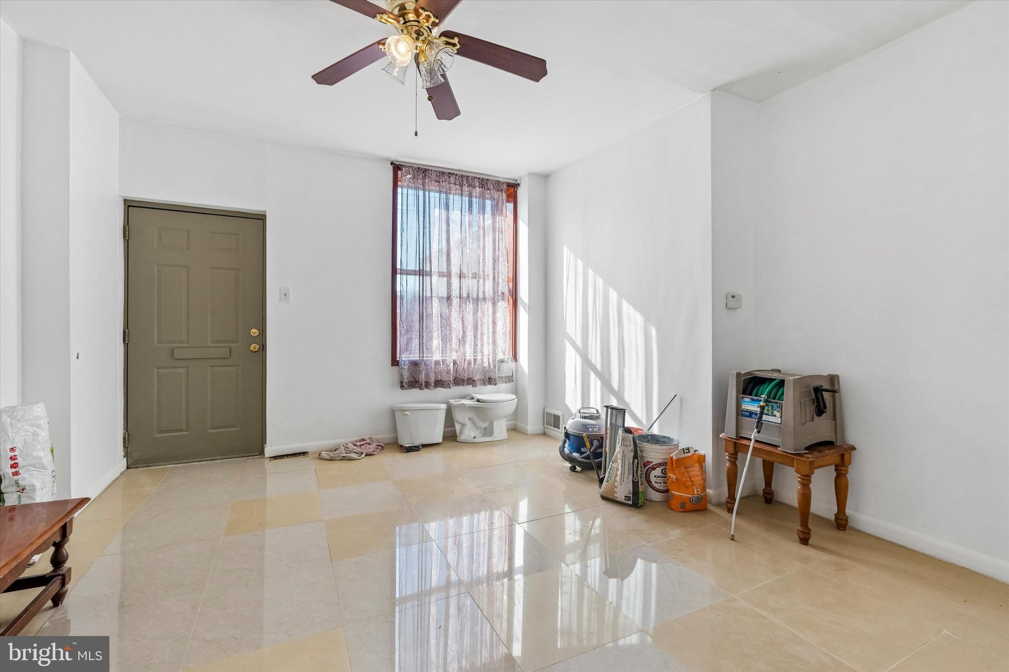 1609 N PHILIP STREET