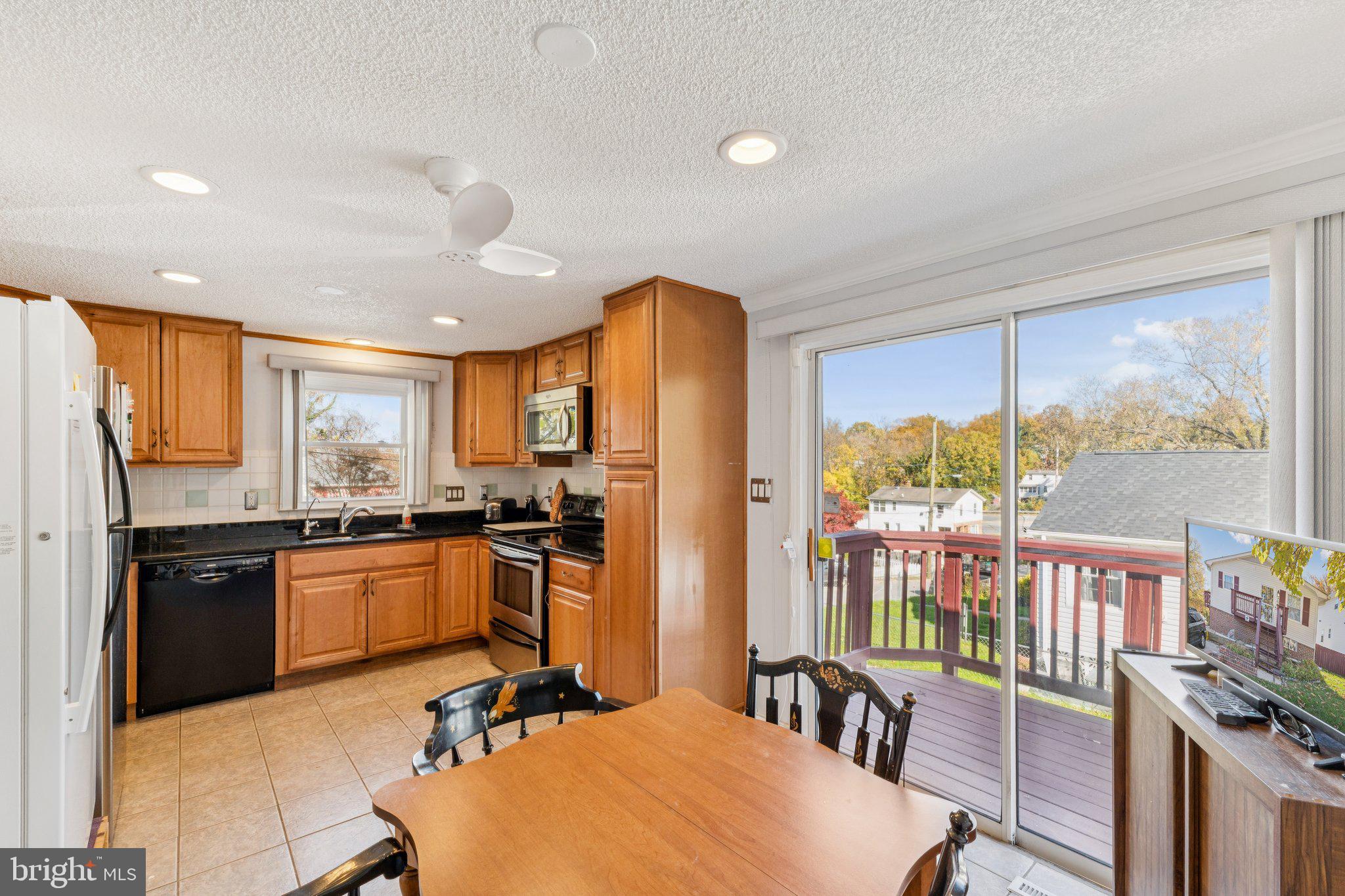 MARYLAND PARK- ORCHARDS - Residential