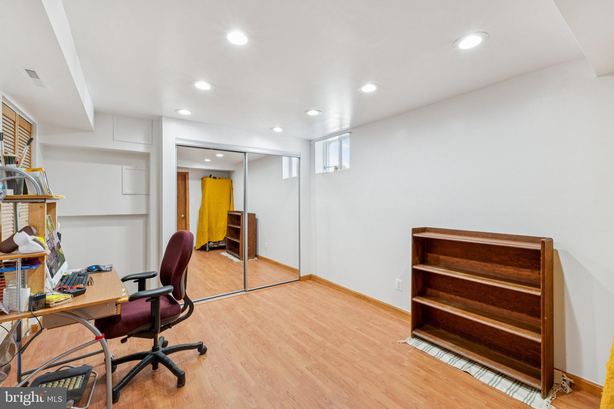 MARYLAND PARK- ORCHARDS - Residential