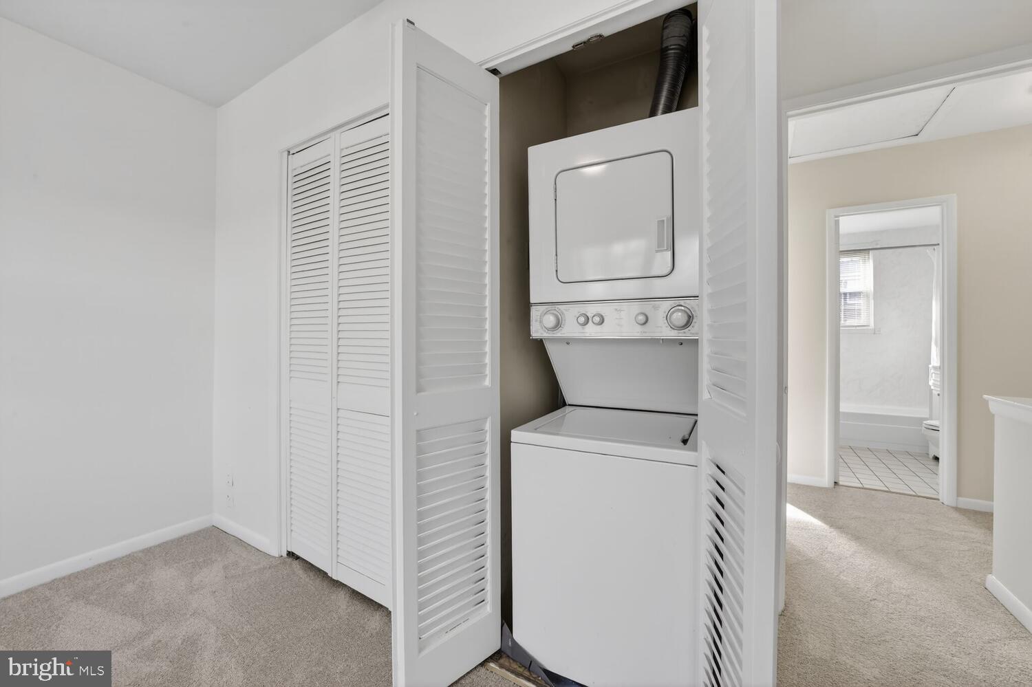 THE ARLINGTON - Residential