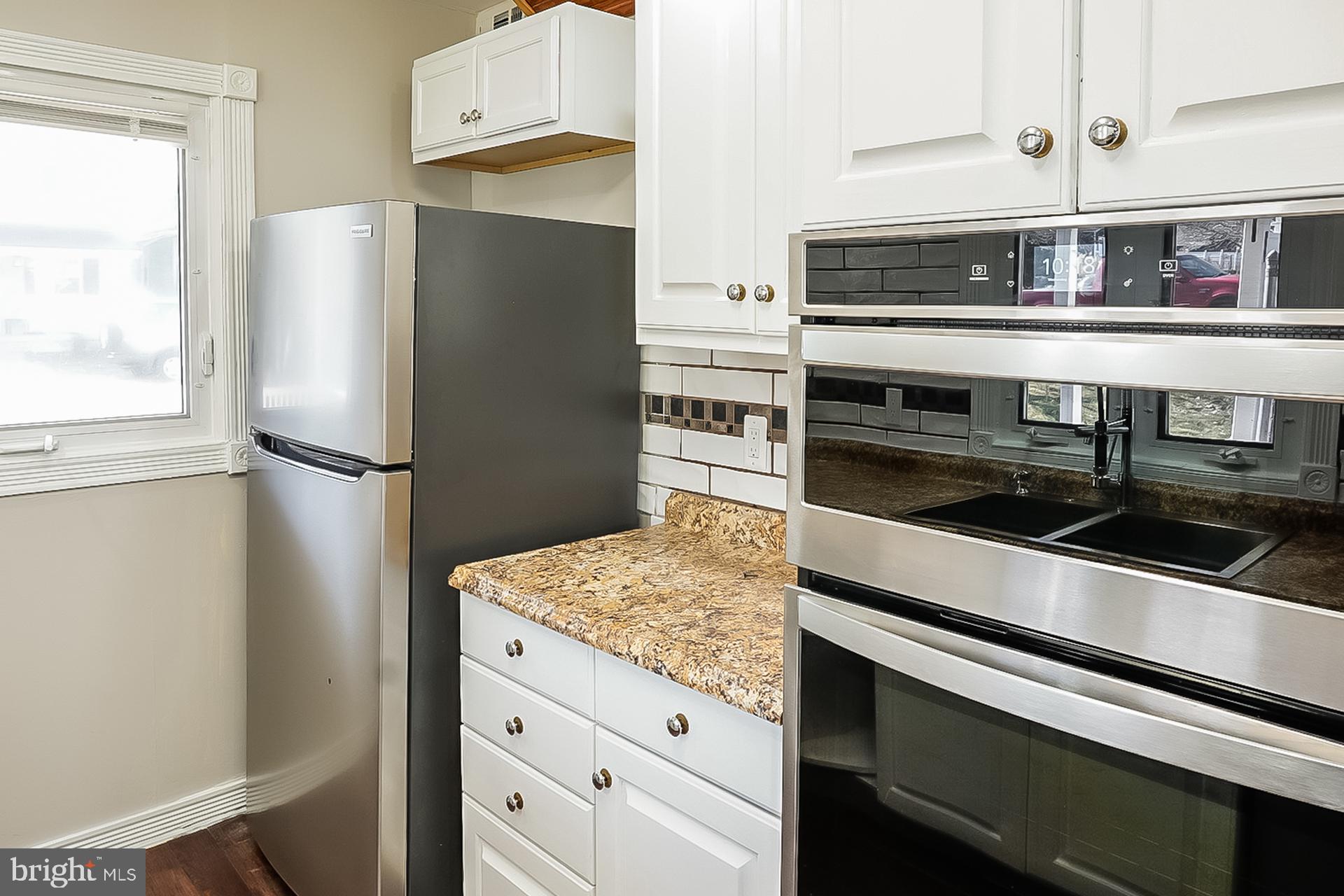 WILLOW RUN - Residential Lease