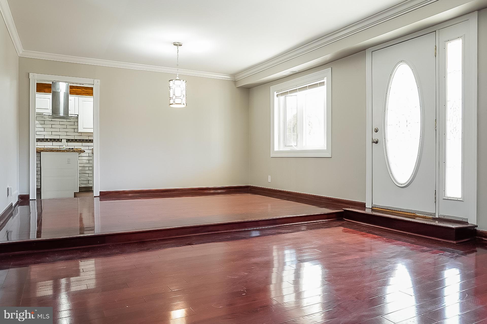 WILLOW RUN - Residential Lease