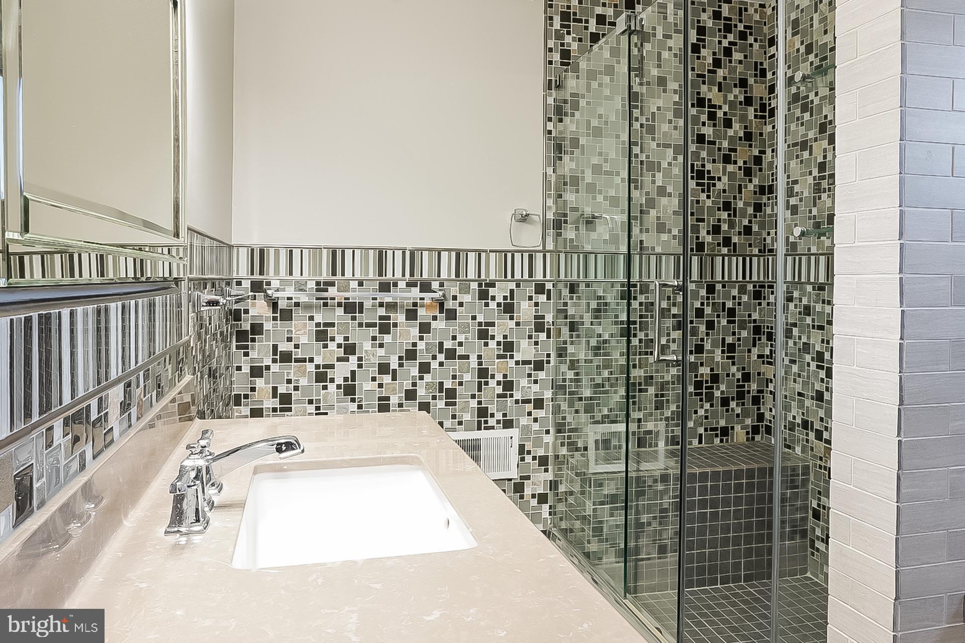 WILLOW RUN - Residential Lease