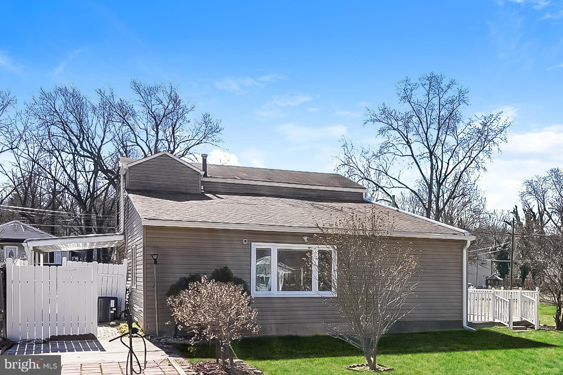 WILLOW RUN - Residential Lease