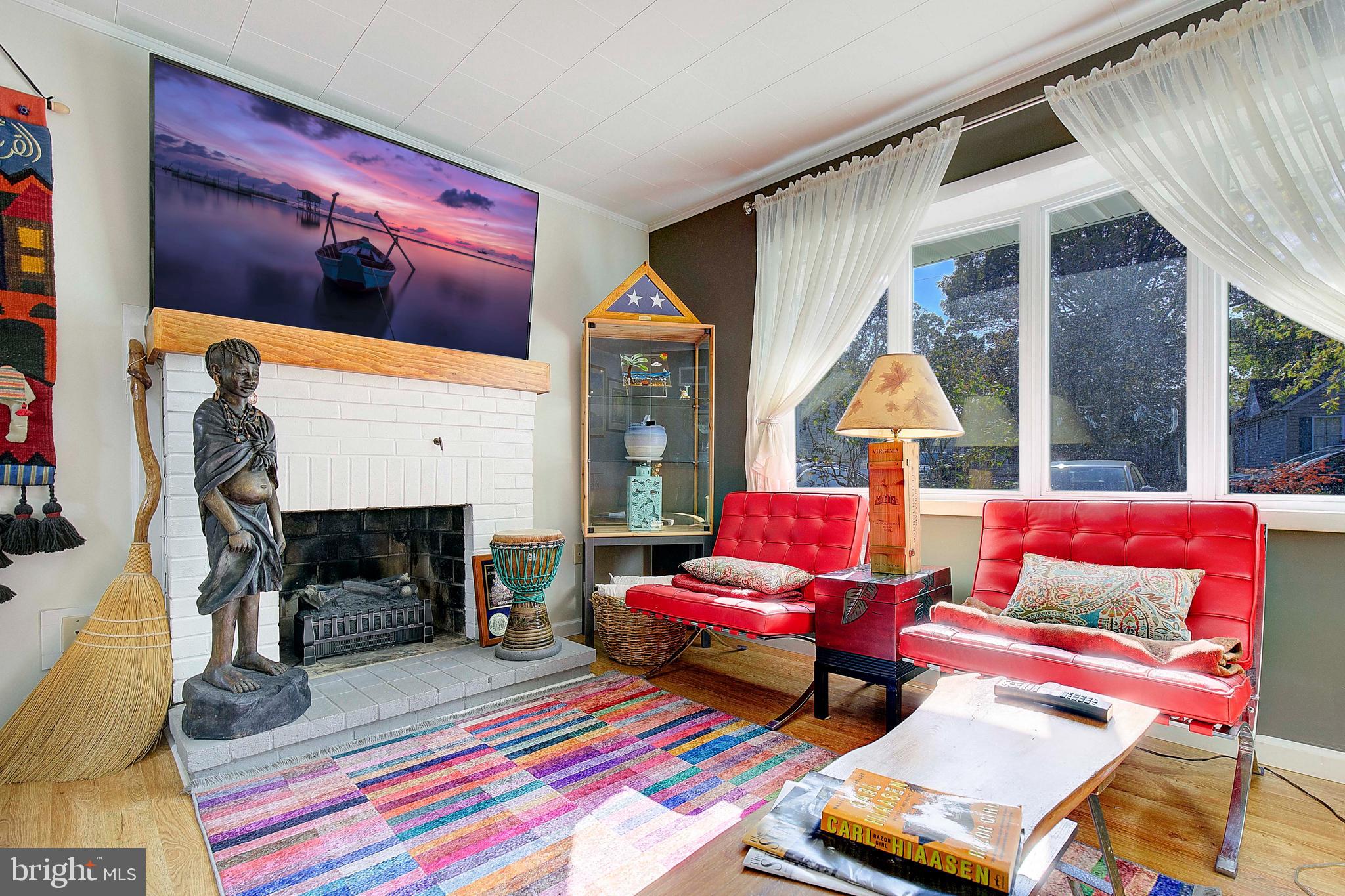 MANHATTAN BEACH - Residential