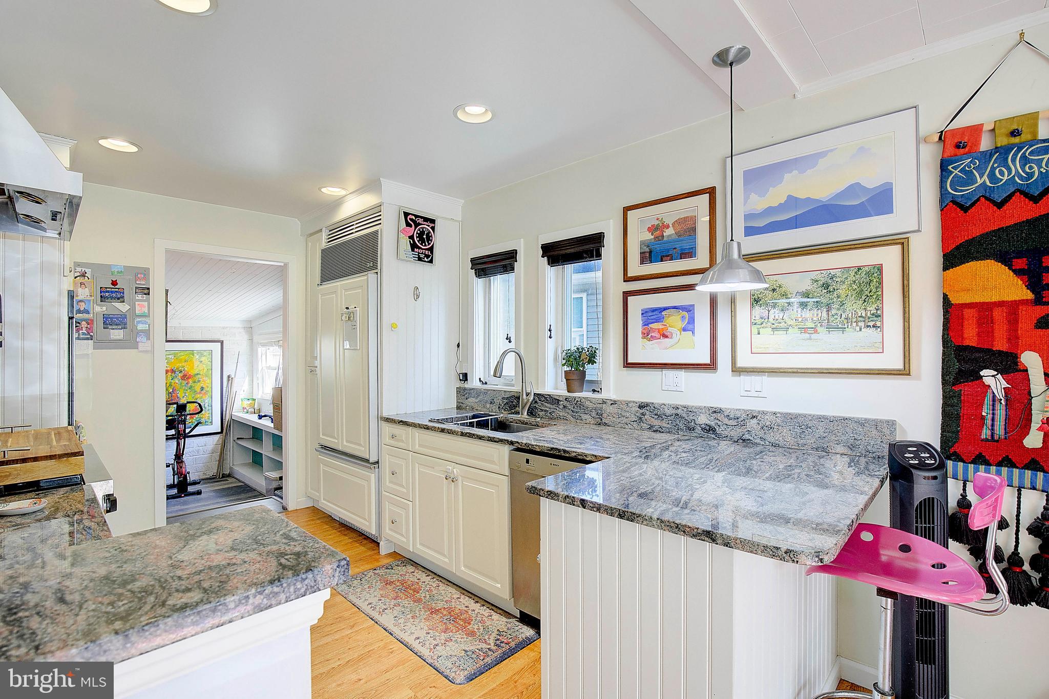 MANHATTAN BEACH - Residential