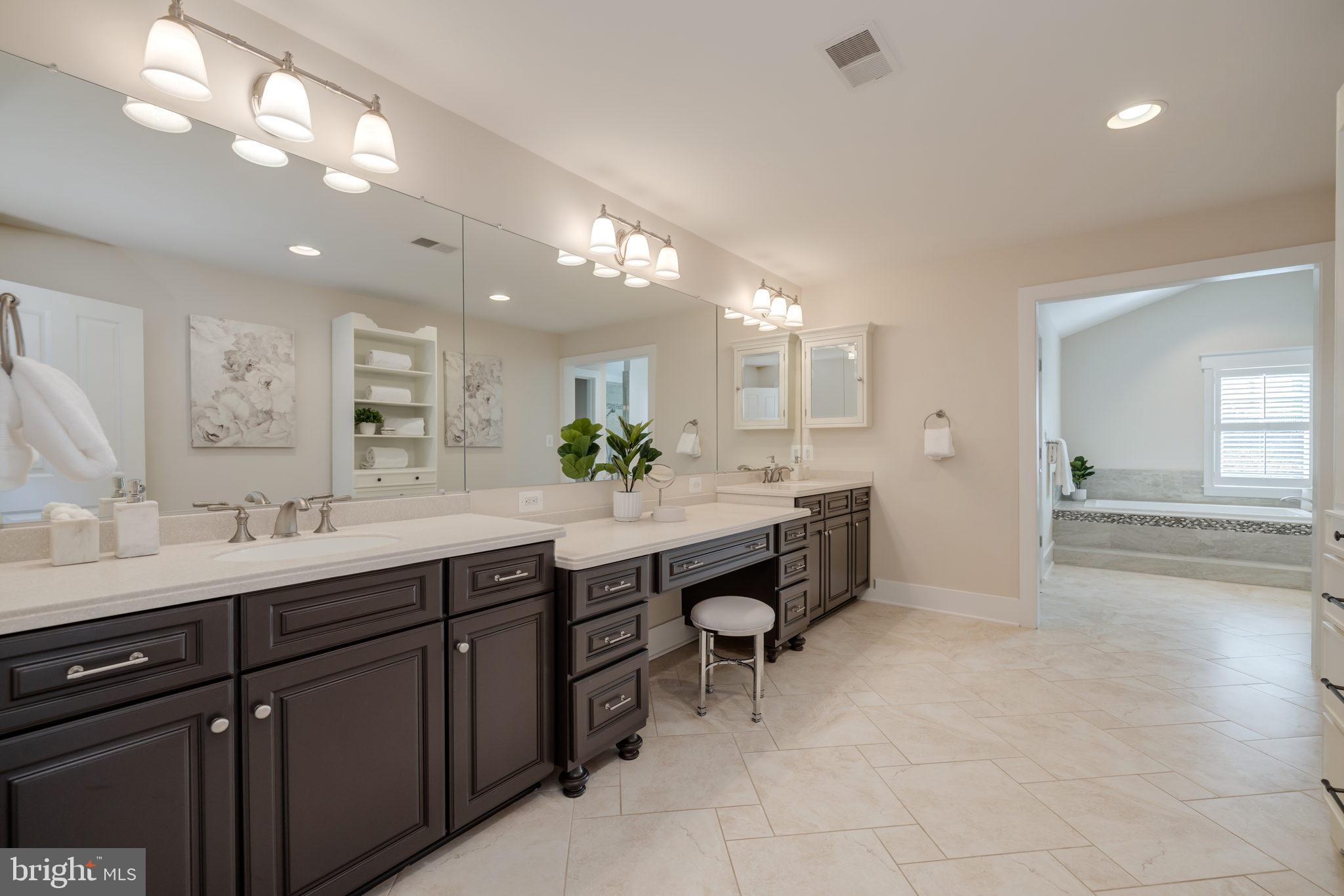 LITTLE VIENNA ESTATES - Residential