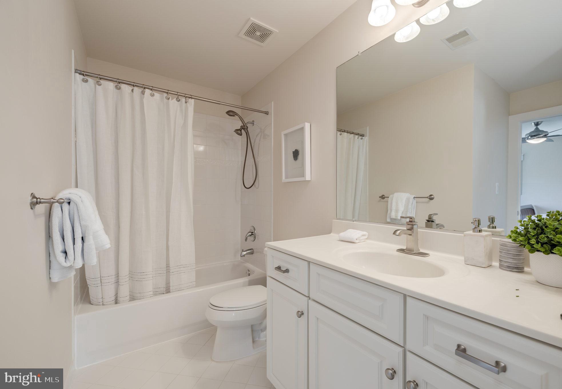 LITTLE VIENNA ESTATES - Residential