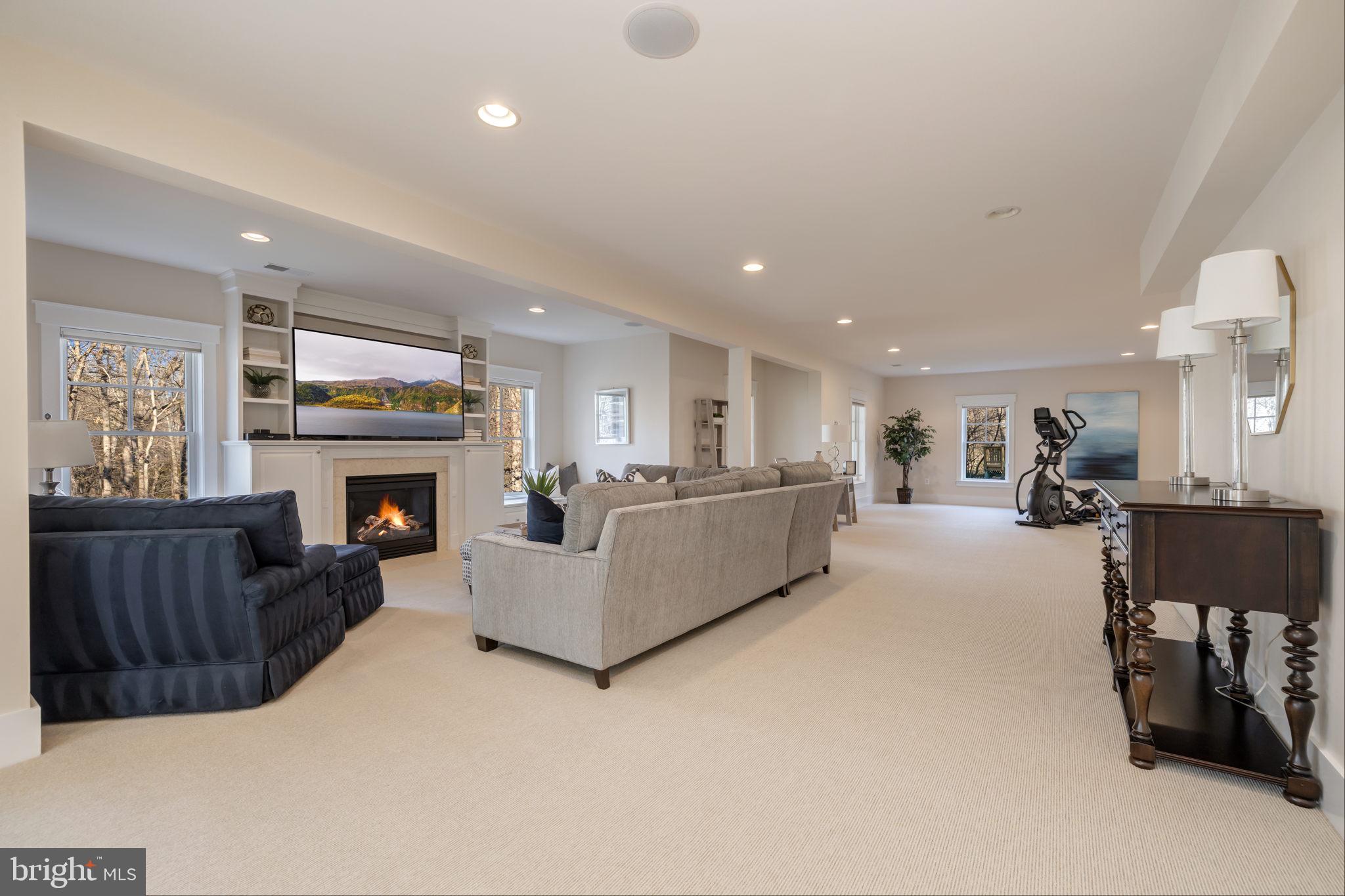 LITTLE VIENNA ESTATES - Residential