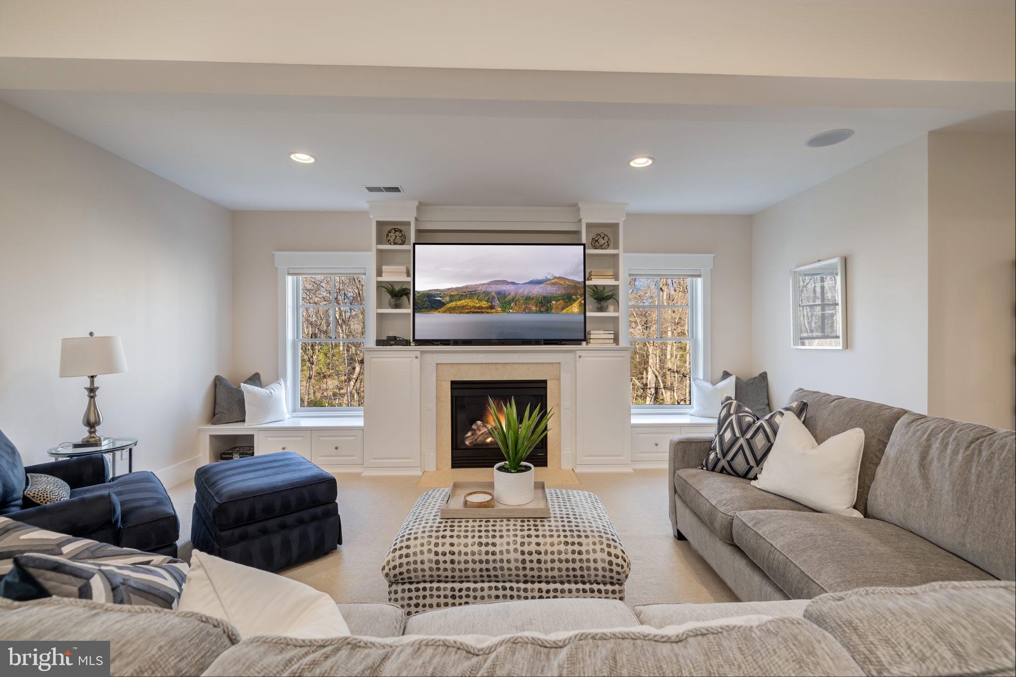 LITTLE VIENNA ESTATES - Residential