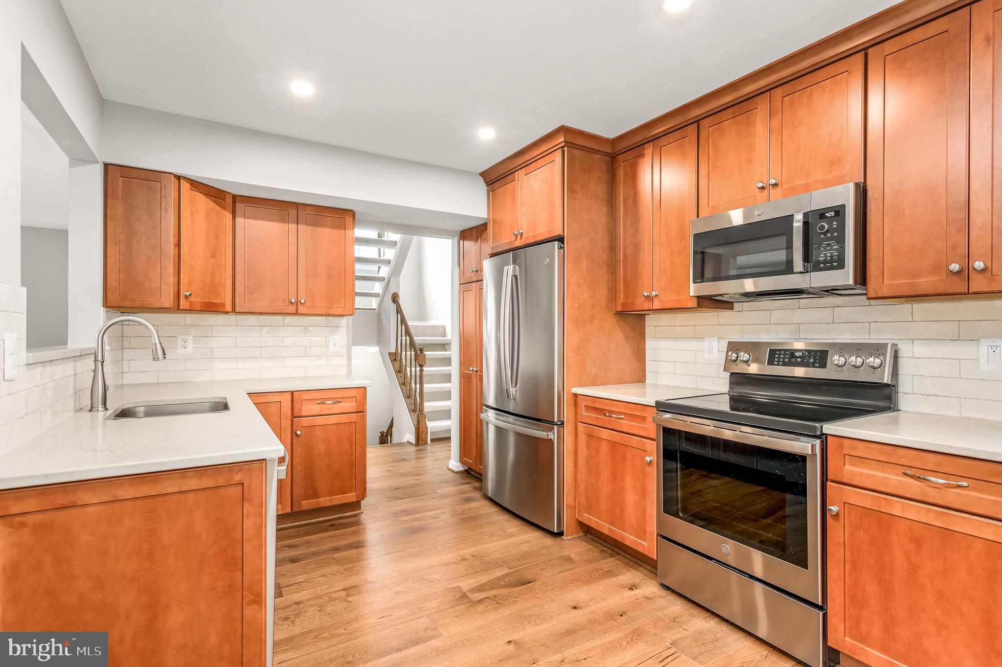 SPRING LAKE ESTATES WEST - Residential