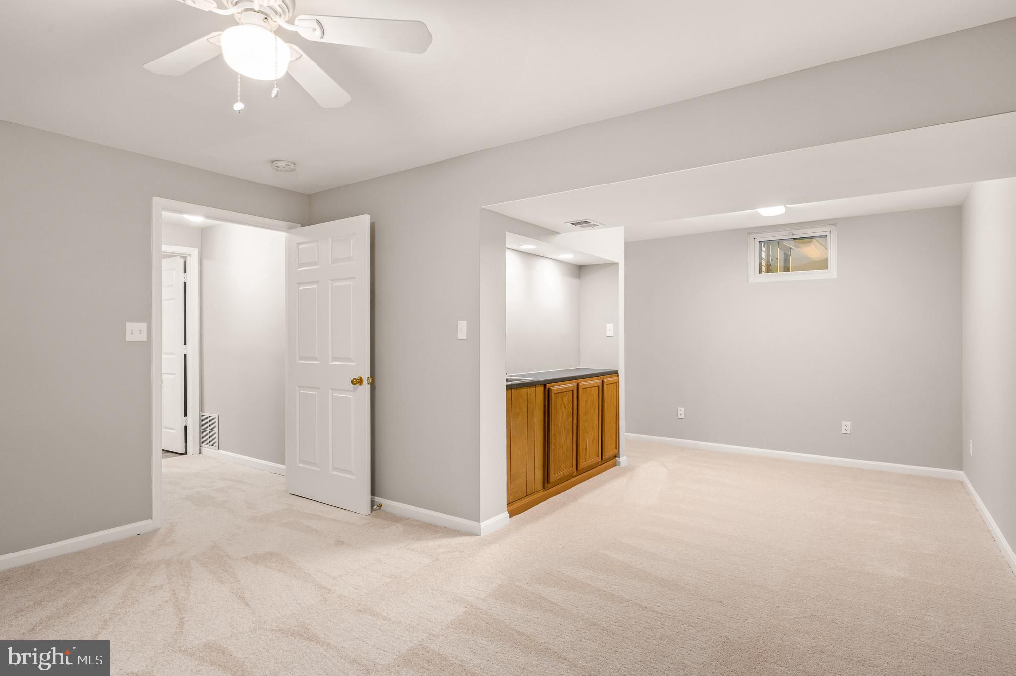 SPRING LAKE ESTATES WEST - Residential