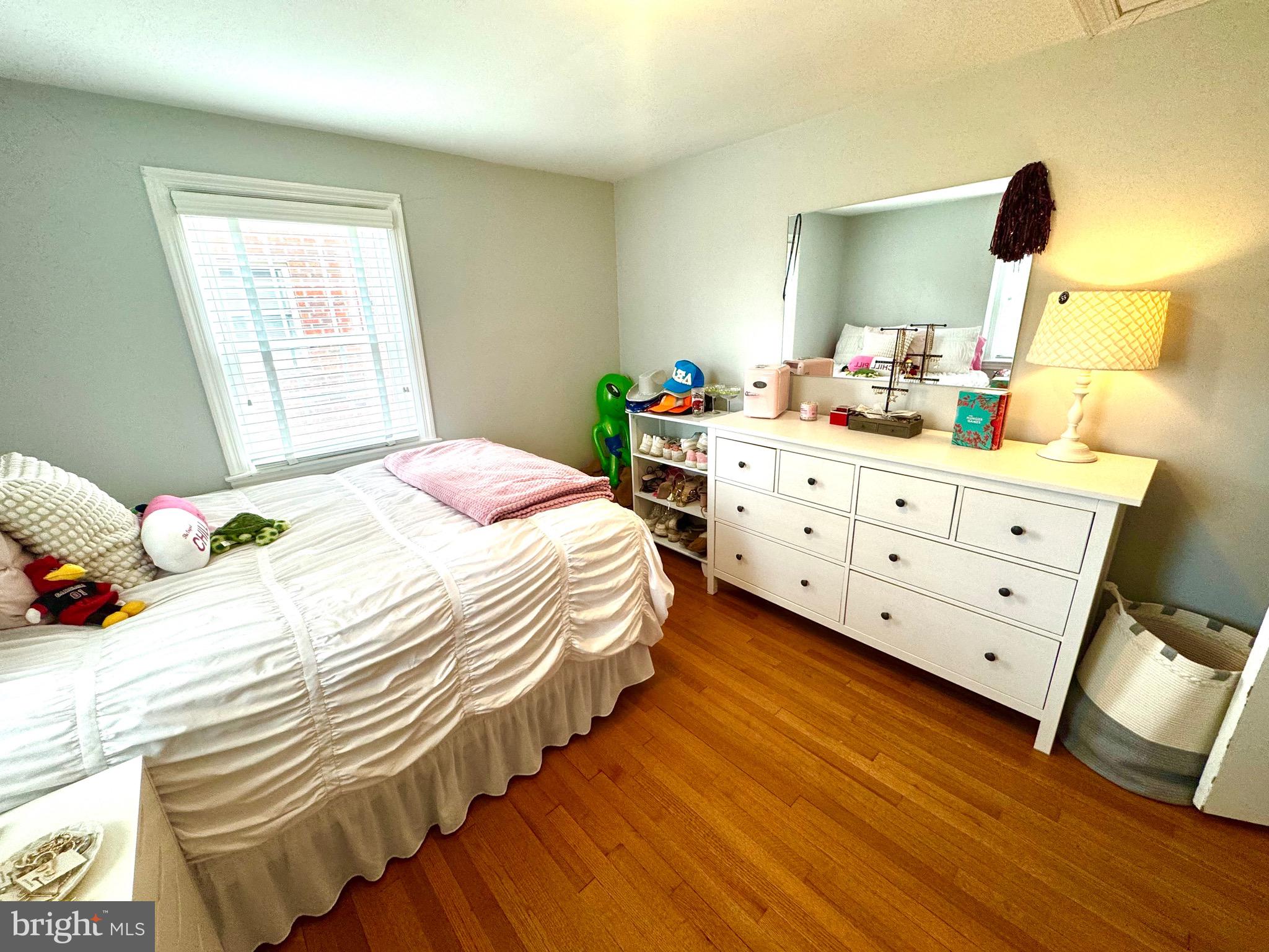 SOUTHLAND HILLS - Residential