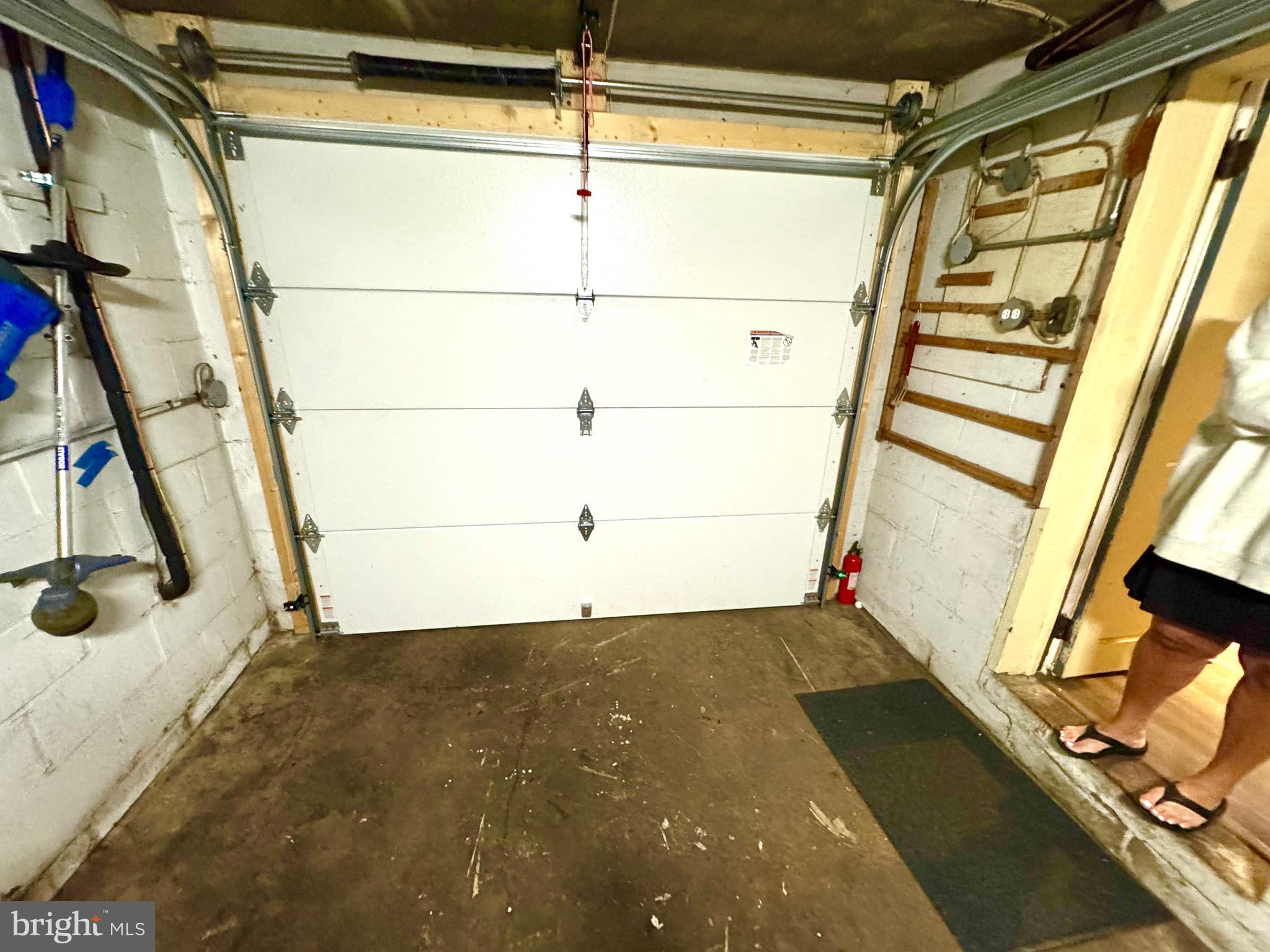 SOUTHLAND HILLS - Residential