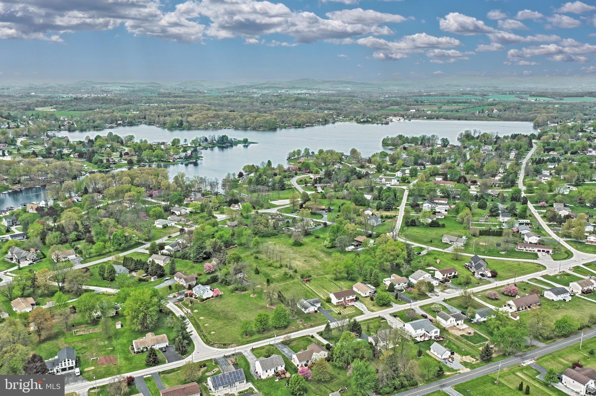 LAKE MEADE - Residential