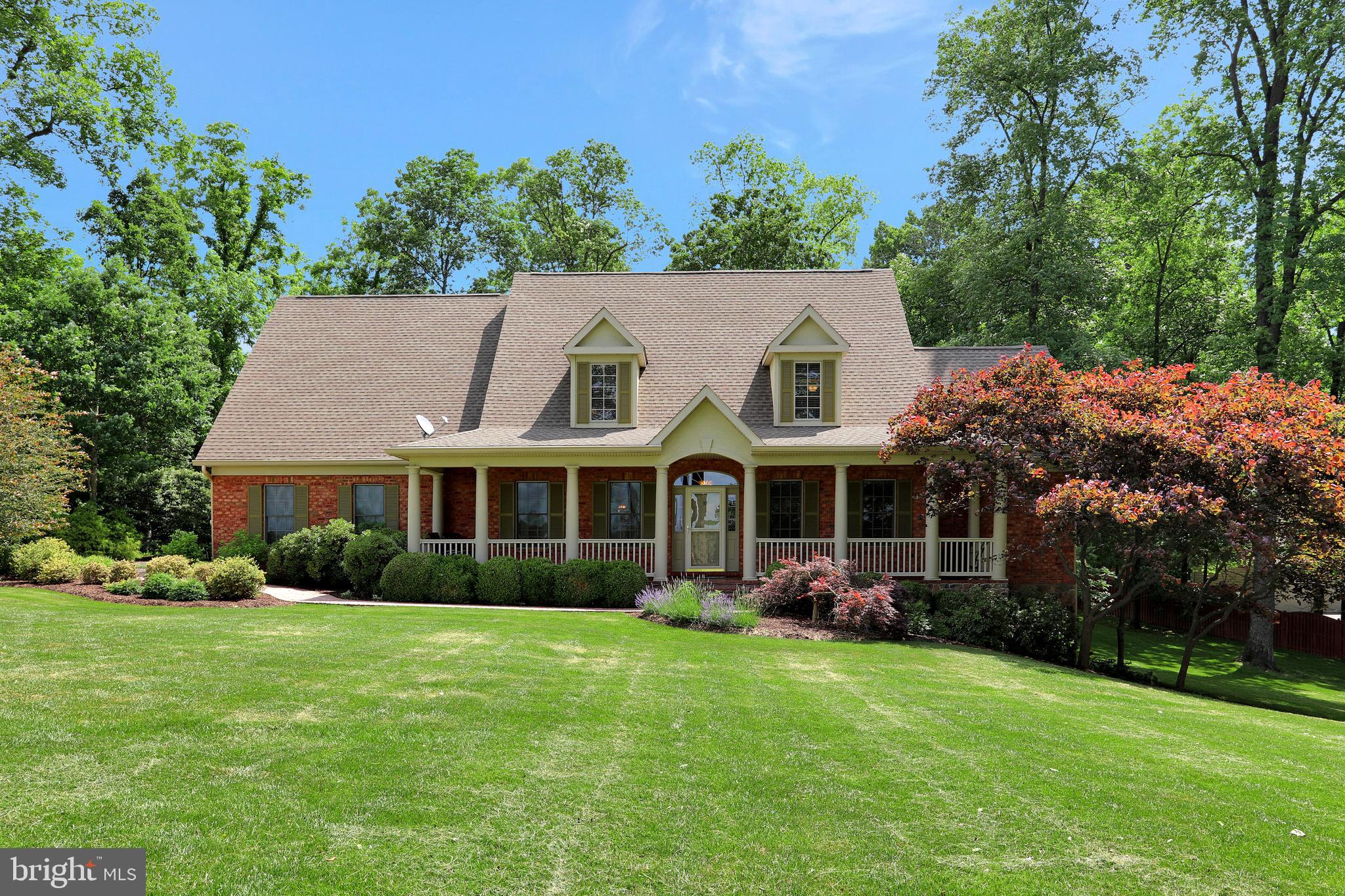 JEFFERSON OAKS - Residential