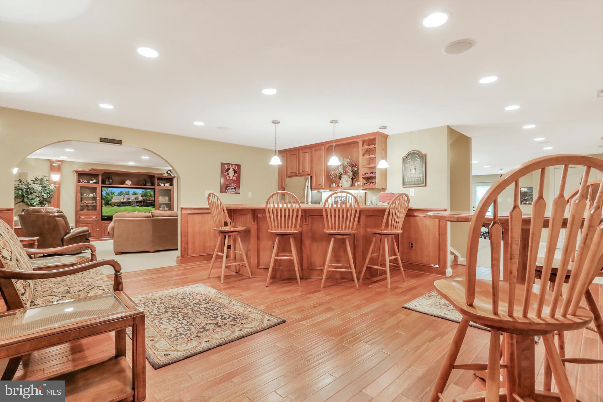 JEFFERSON OAKS - Residential