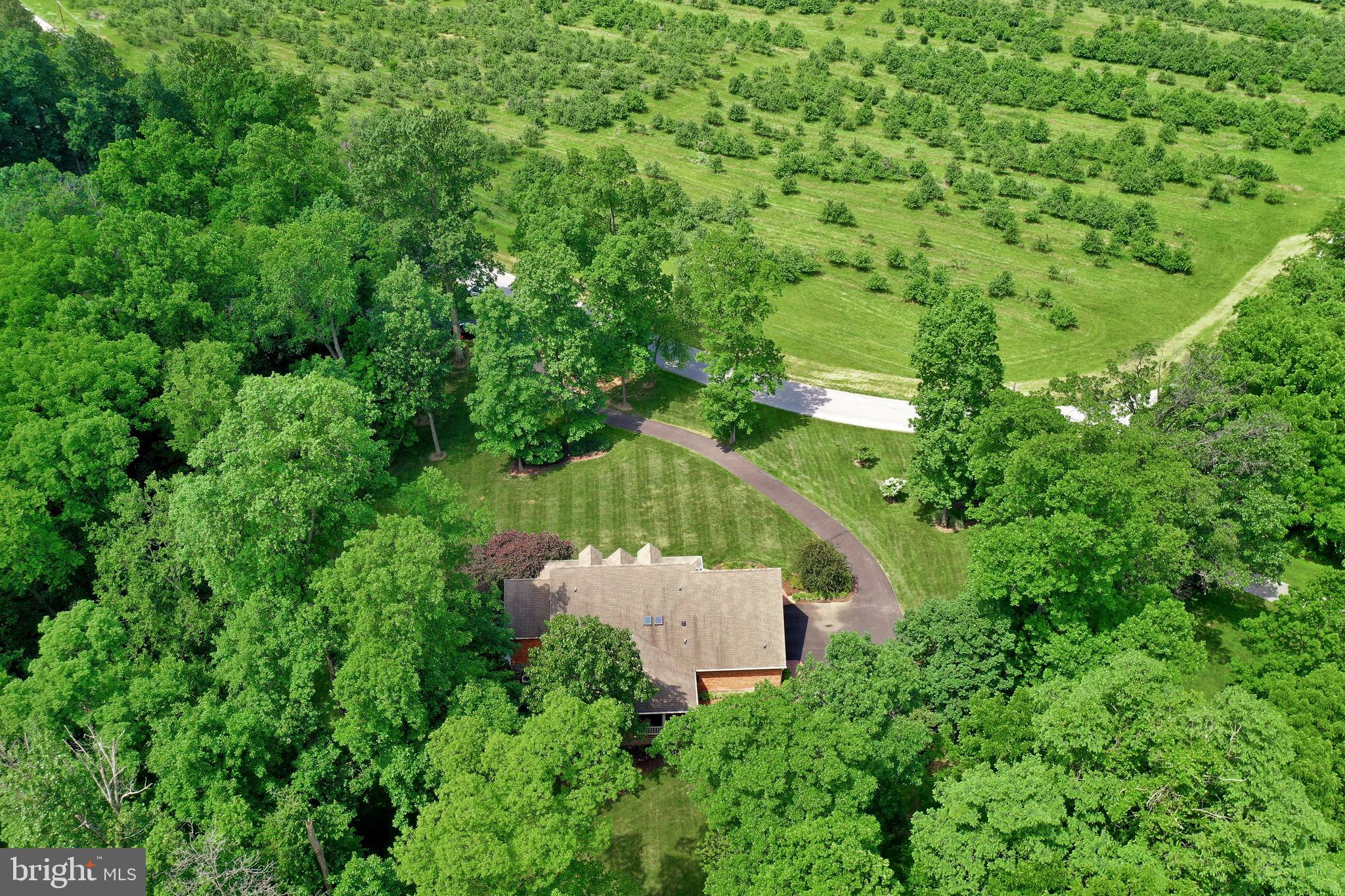 JEFFERSON OAKS - Residential