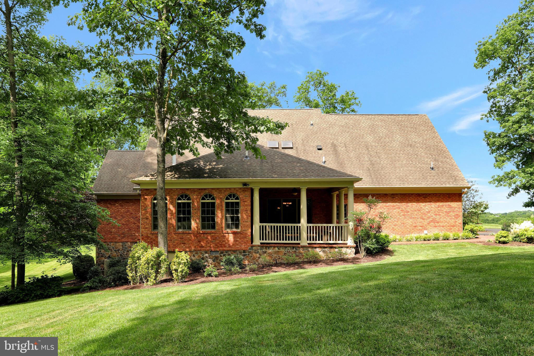 JEFFERSON OAKS - Residential