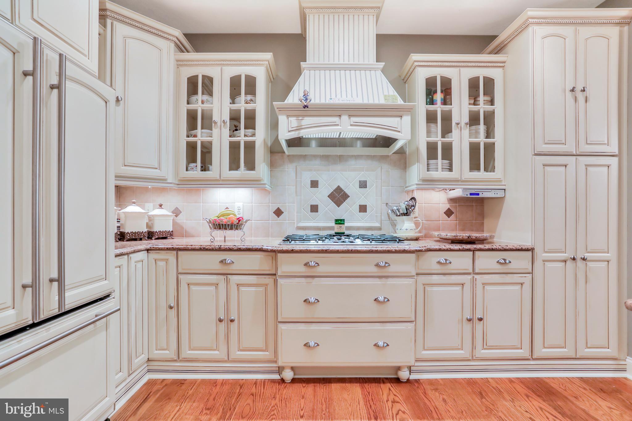 JEFFERSON OAKS - Residential