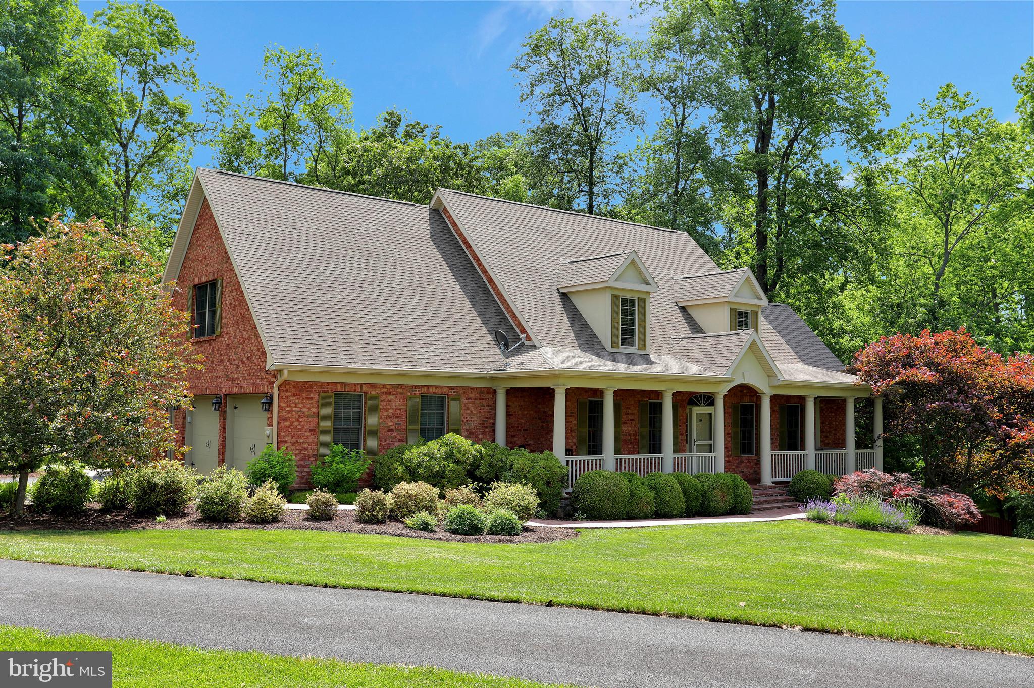 JEFFERSON OAKS - Residential