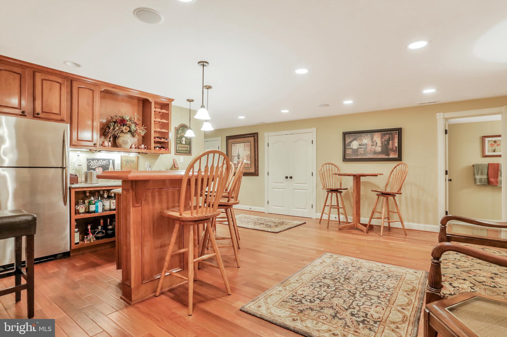 JEFFERSON OAKS - Residential