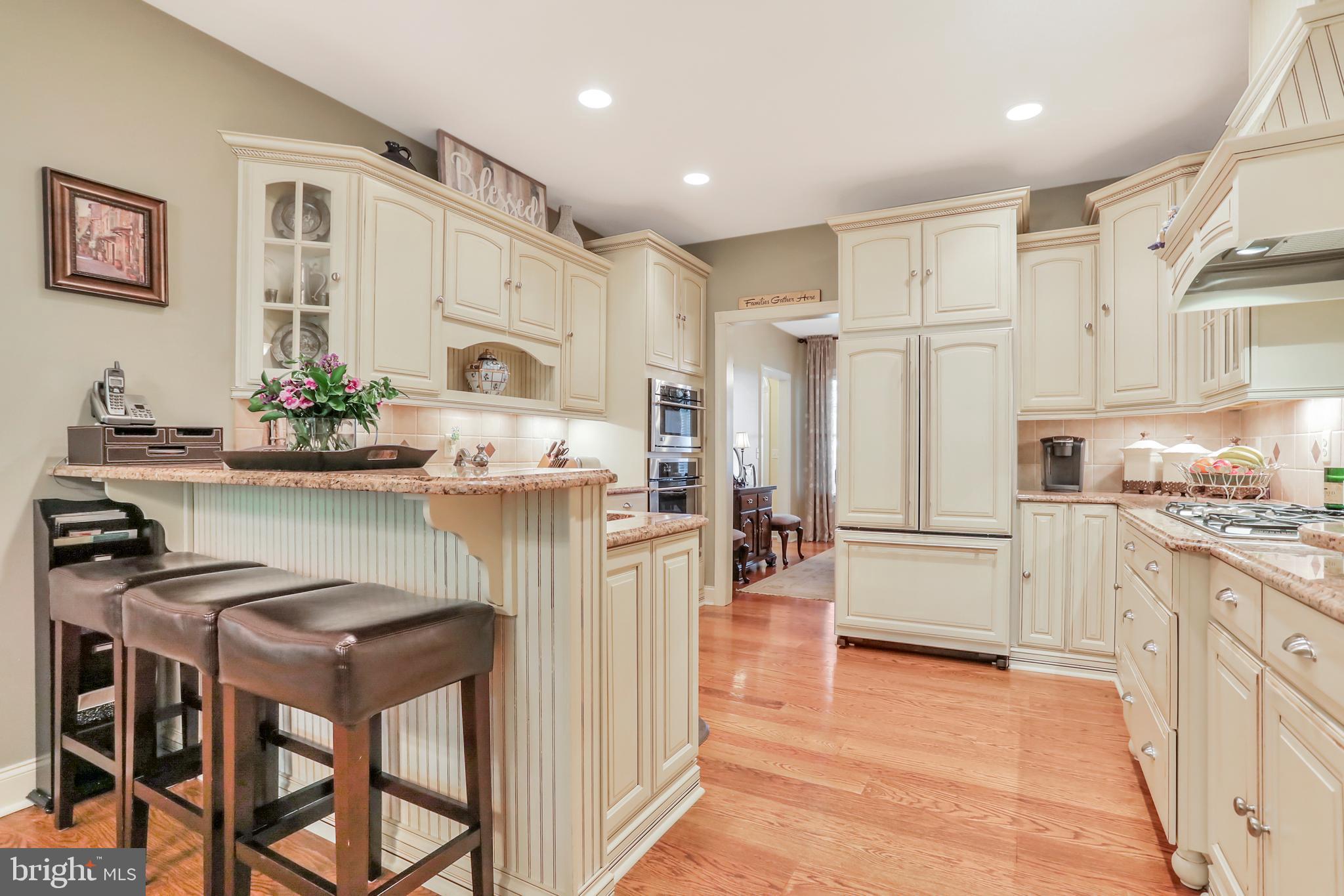 JEFFERSON OAKS - Residential