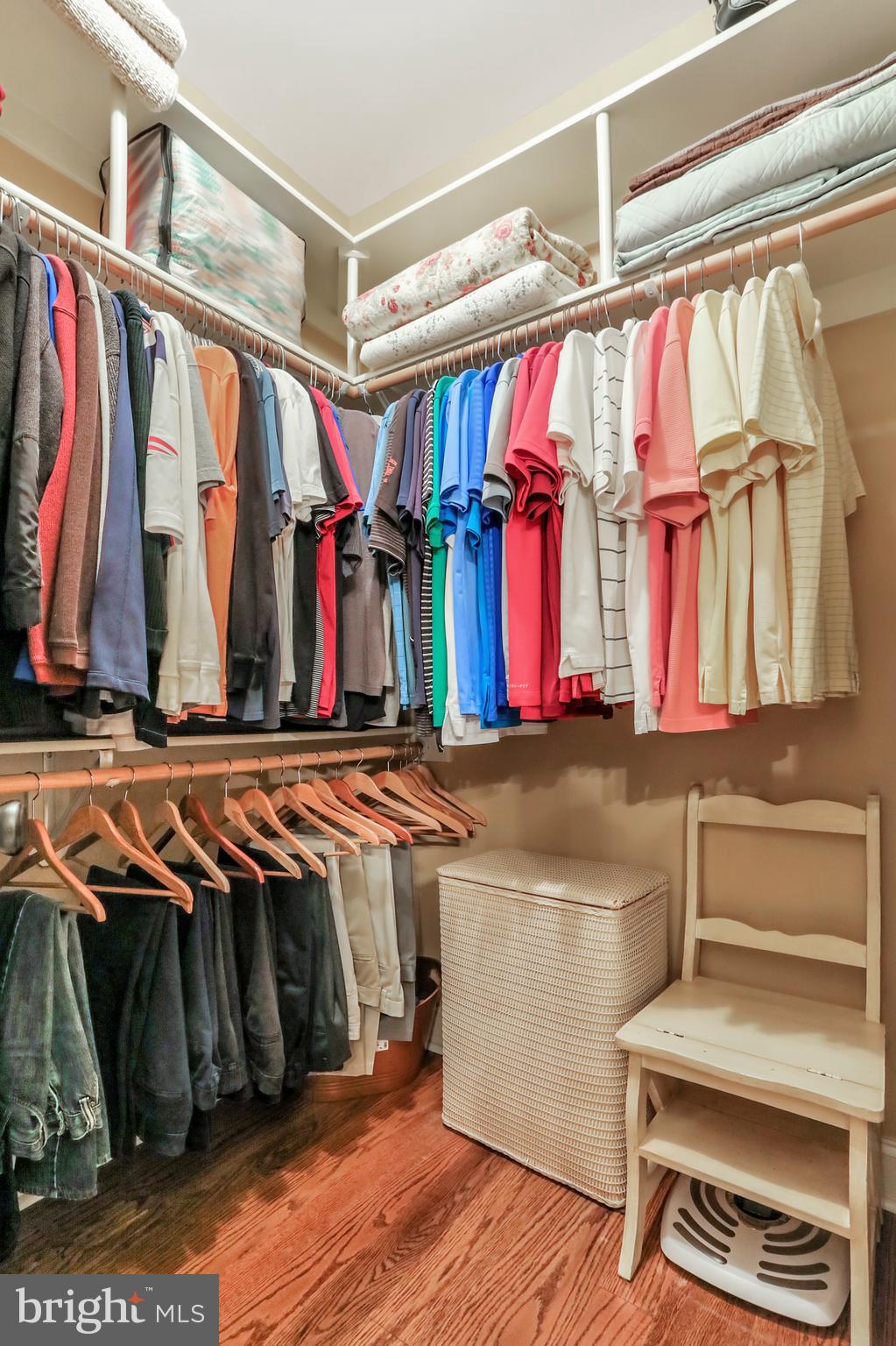 JEFFERSON OAKS - Residential