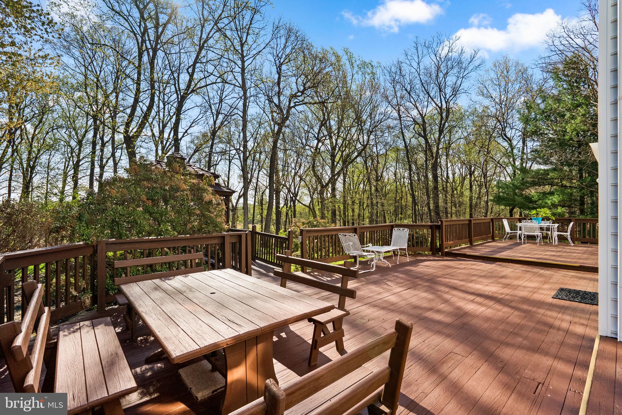 GRANBY WOODS - Residential