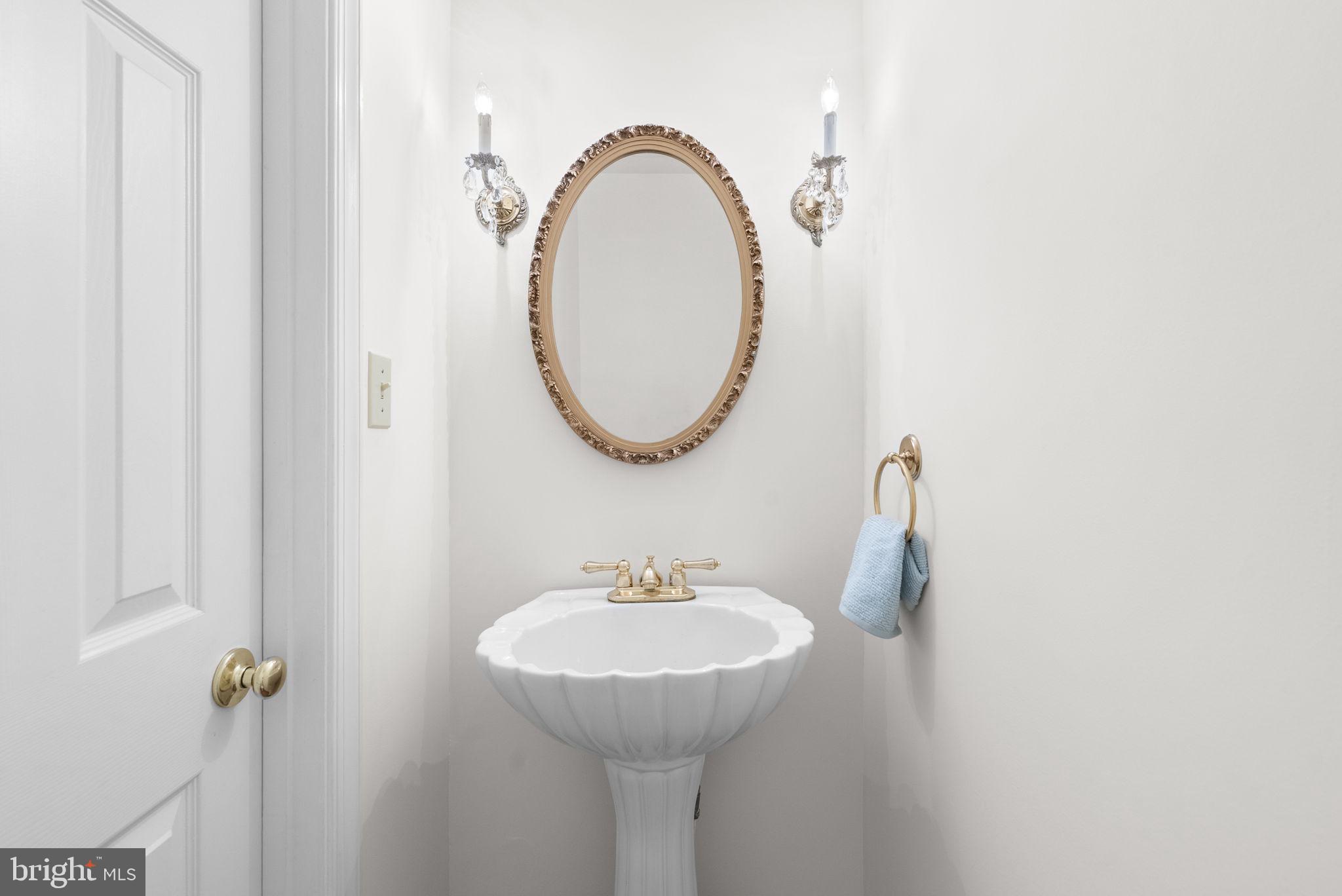 GRANBY WOODS - Residential