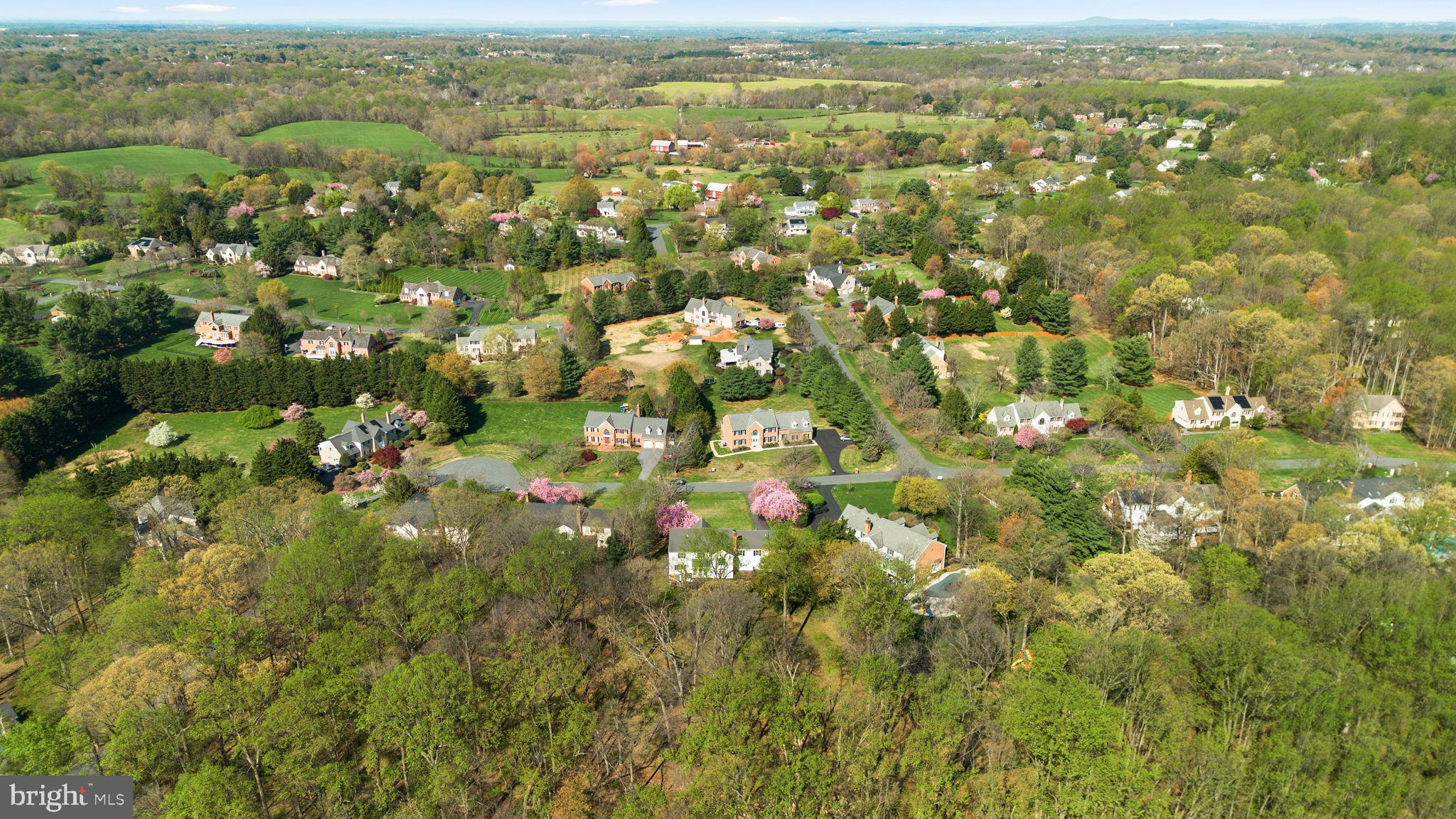 GRANBY WOODS - Residential