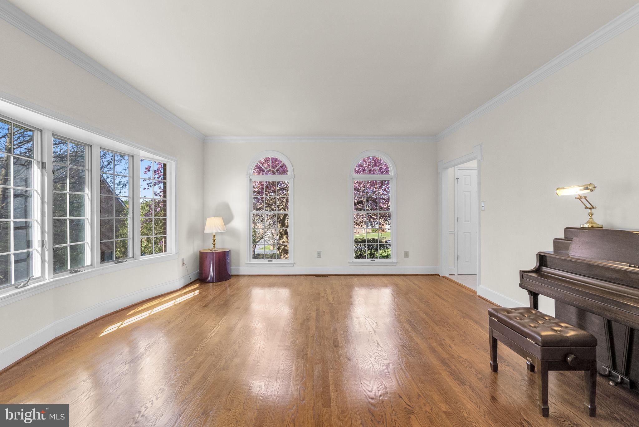 GRANBY WOODS - Residential