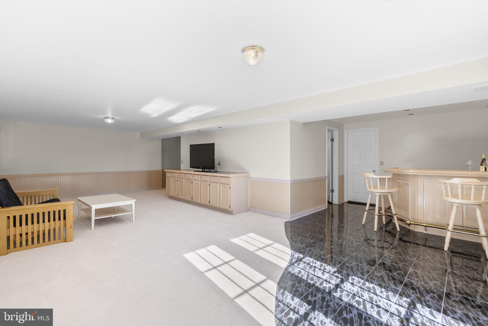 GRANBY WOODS - Residential