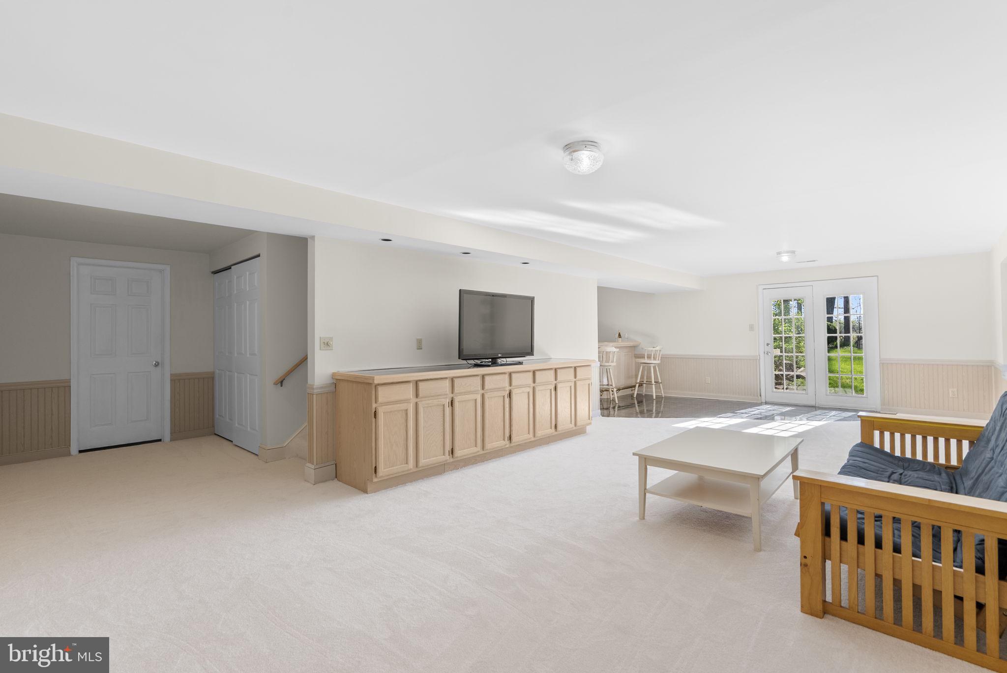 GRANBY WOODS - Residential