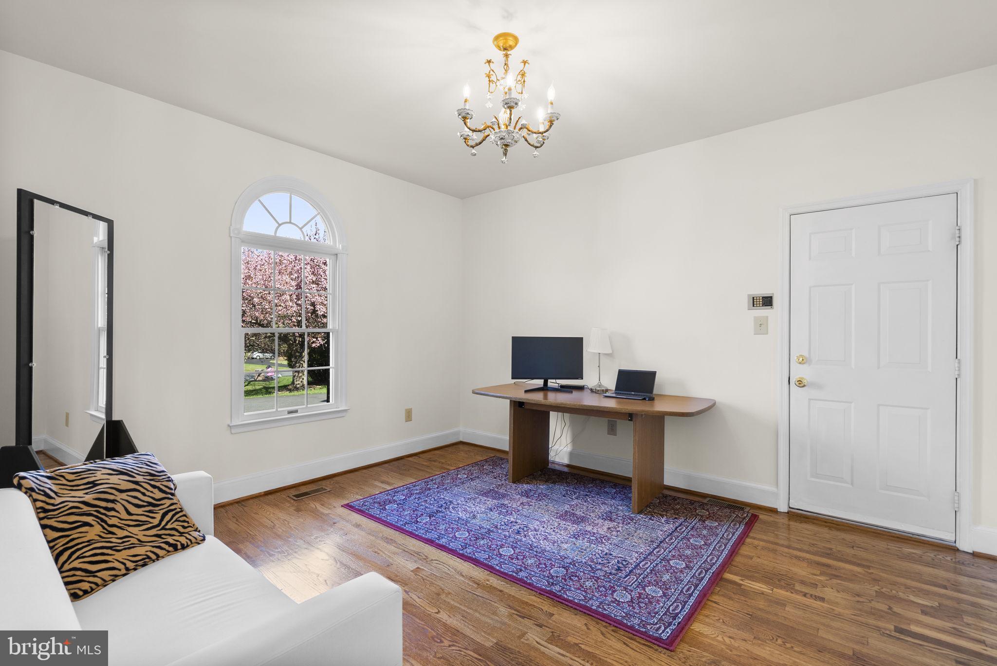 GRANBY WOODS - Residential