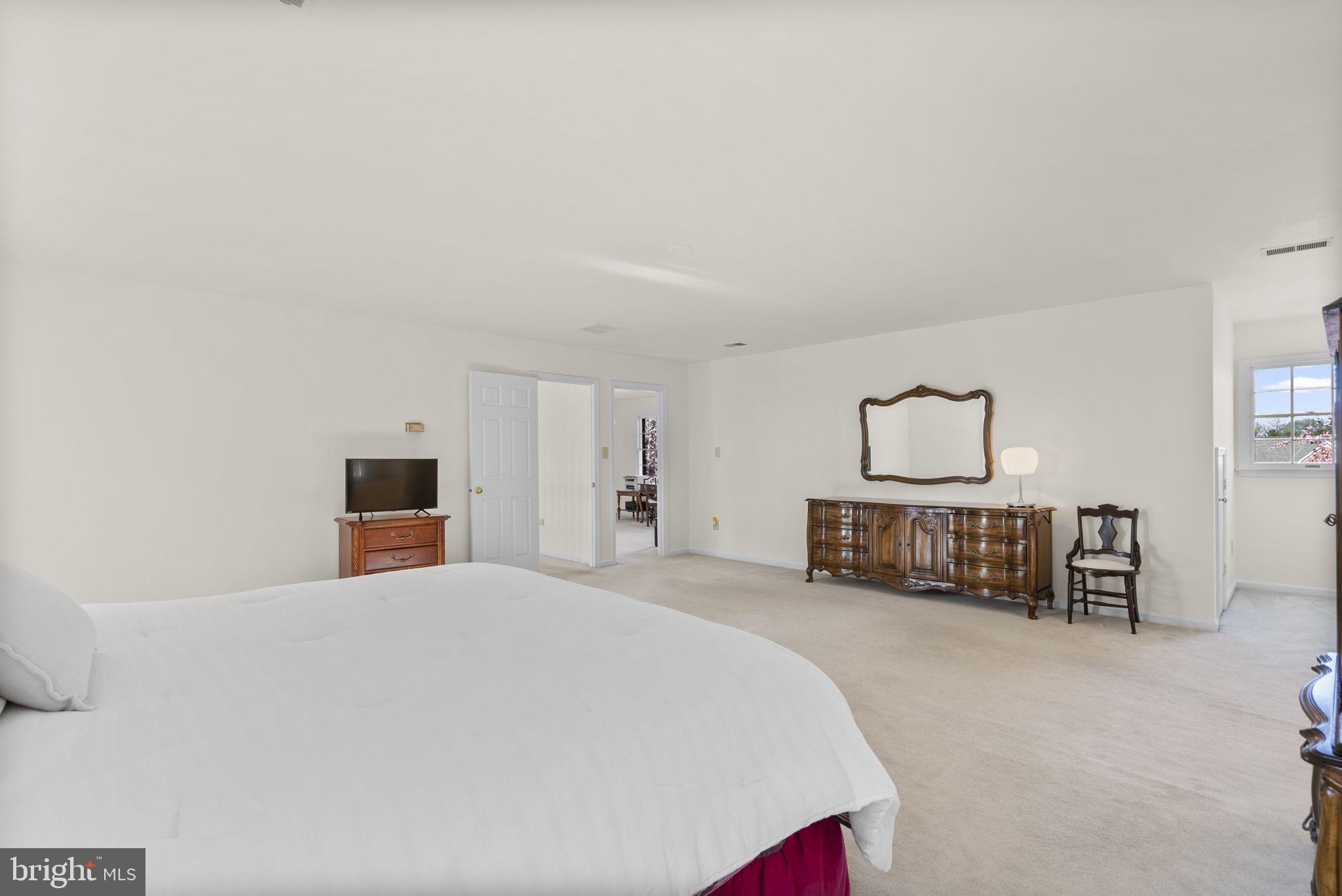 GRANBY WOODS - Residential