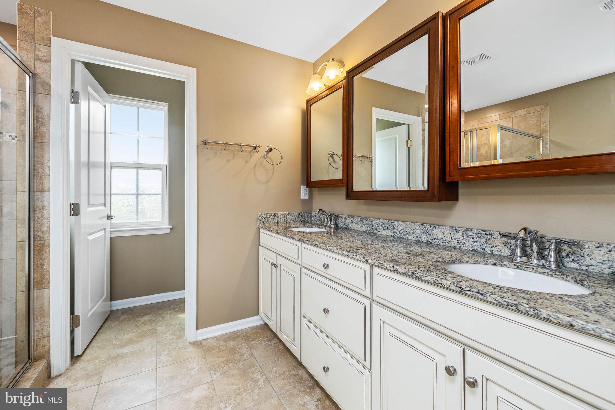 NORTH RIDGE - Residential