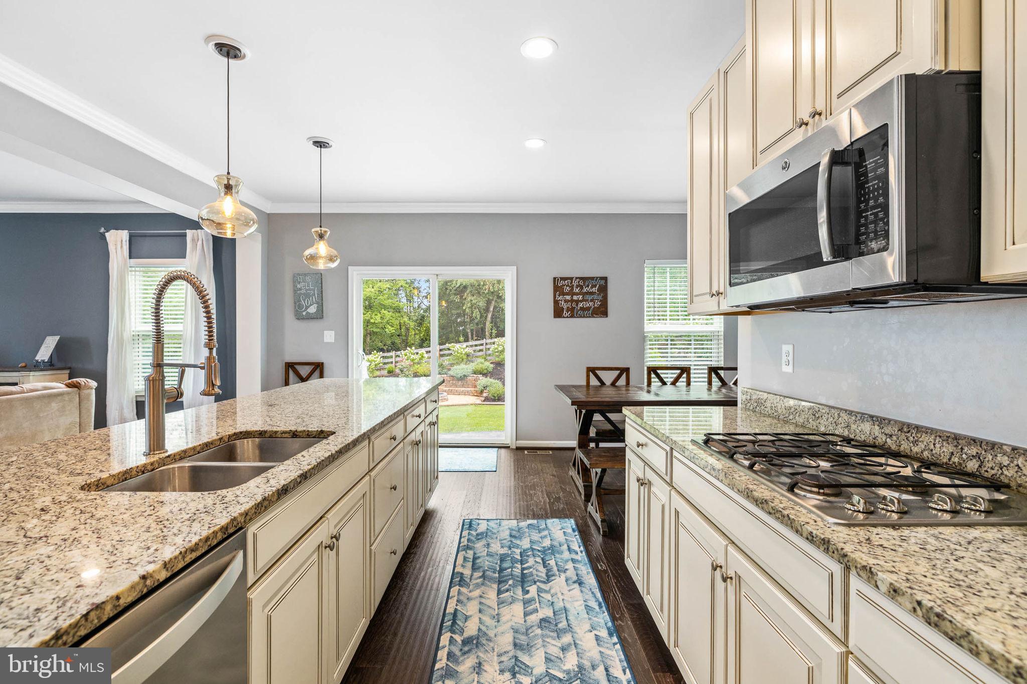 NORTH RIDGE - Residential