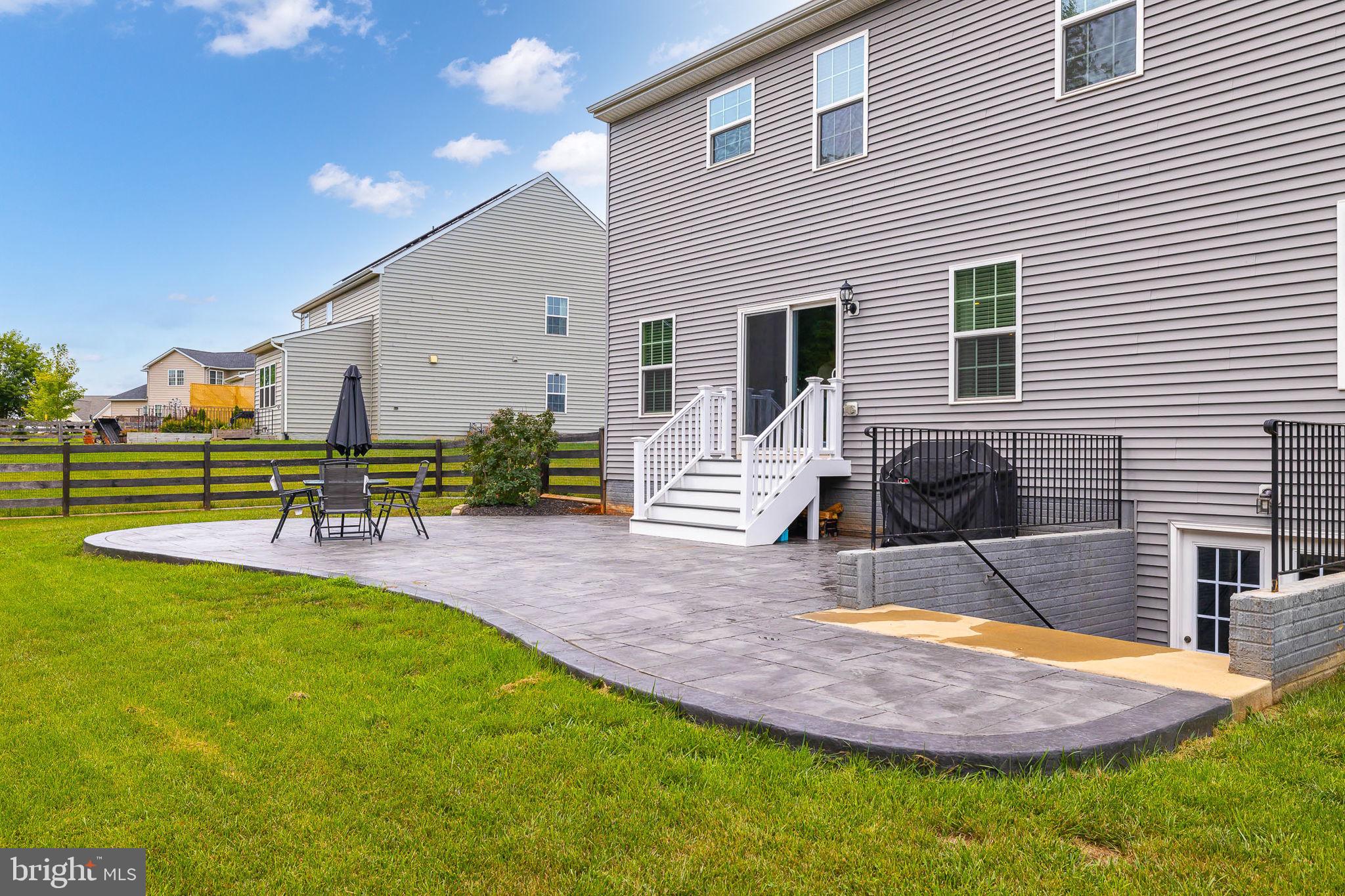 NORTH RIDGE - Residential