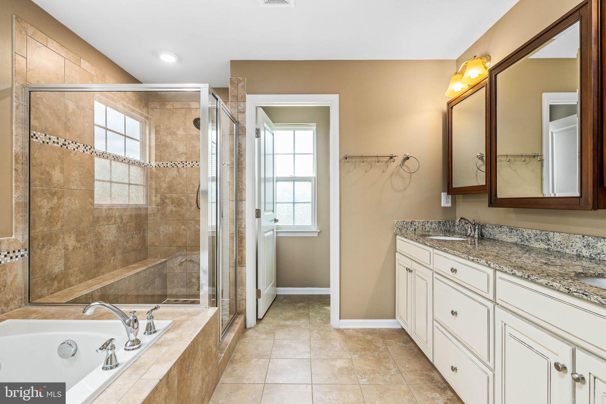 NORTH RIDGE - Residential