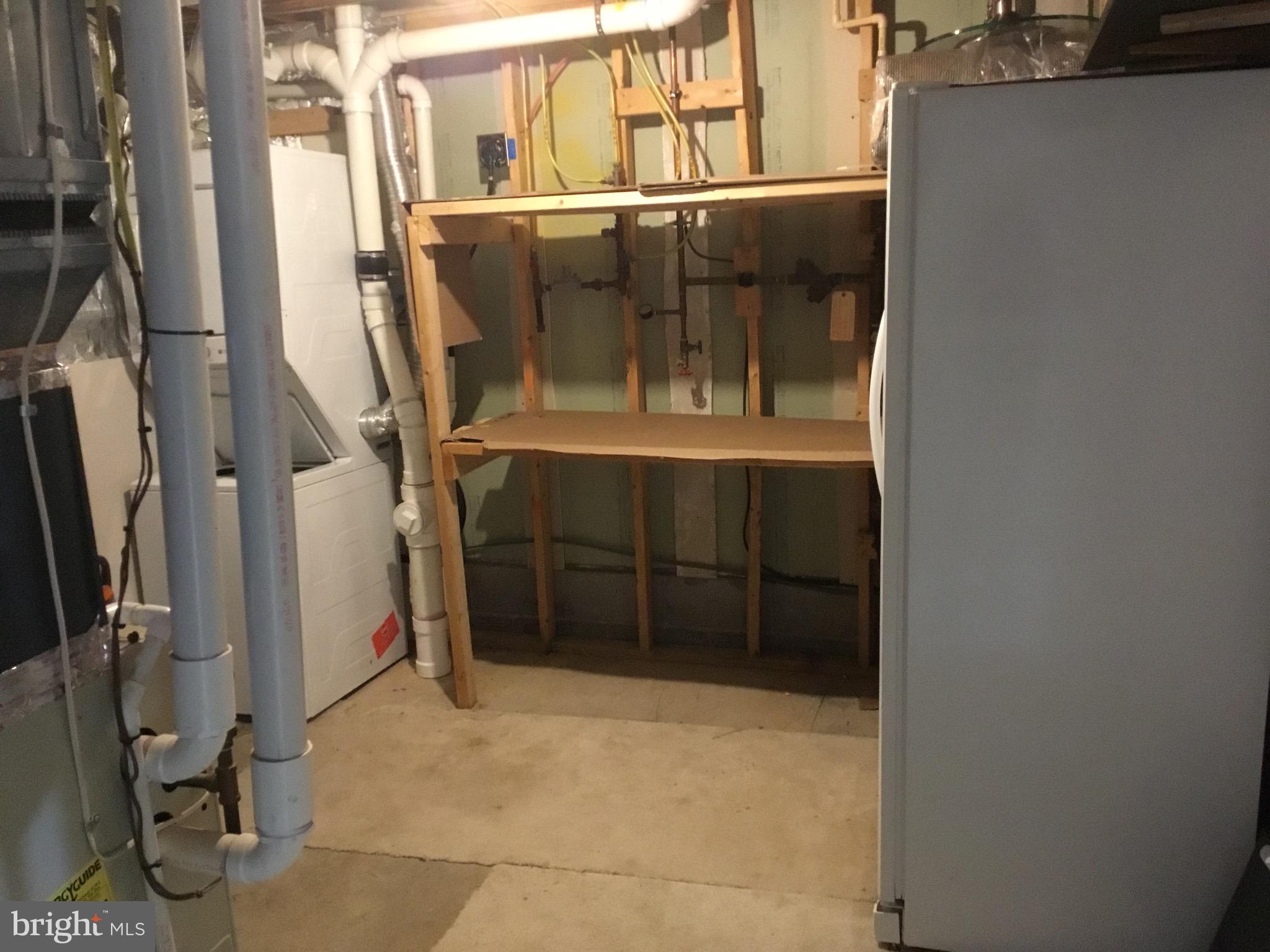 WORMANS MILL - Residential Lease