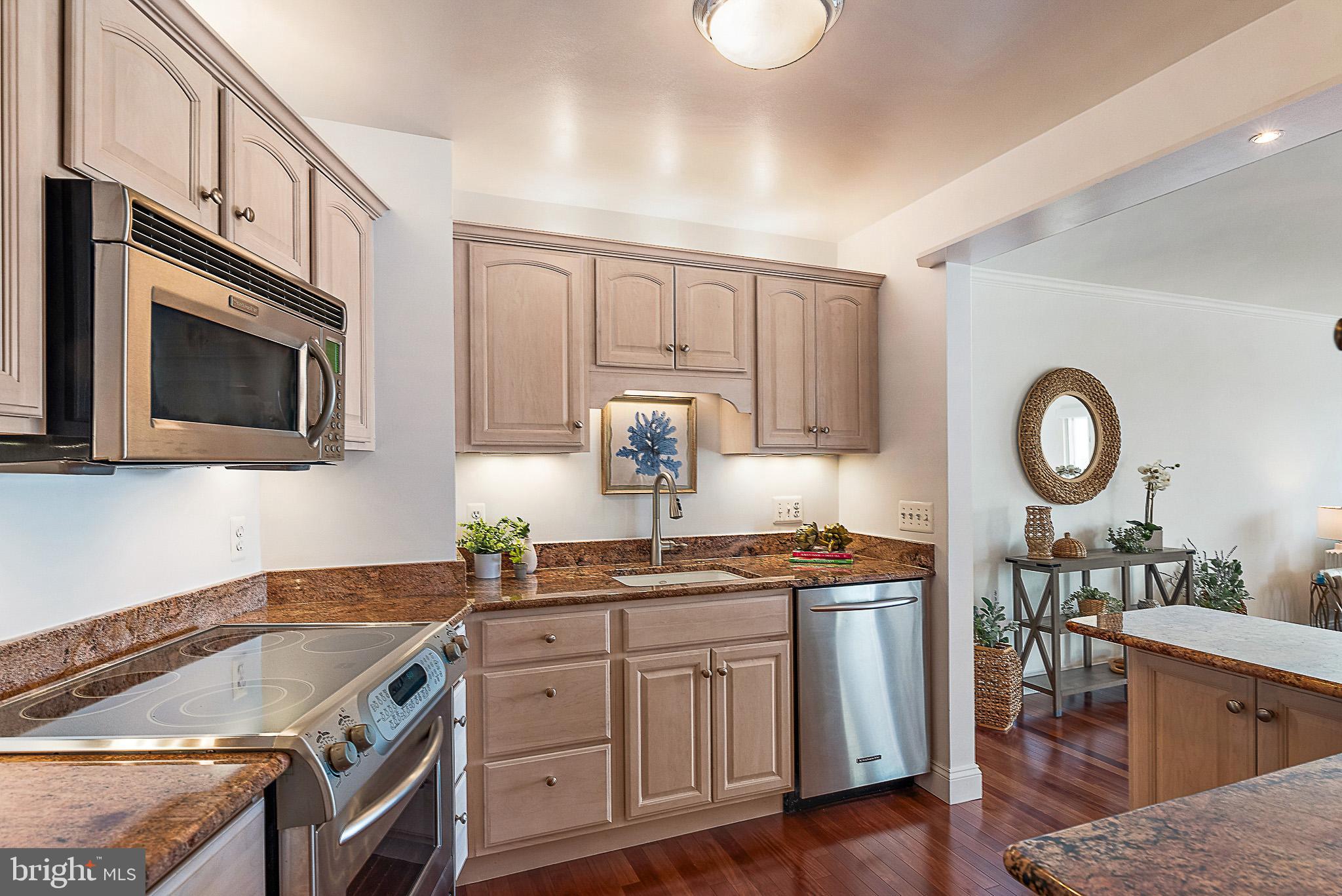 SEVERN 100 CONDO - Residential