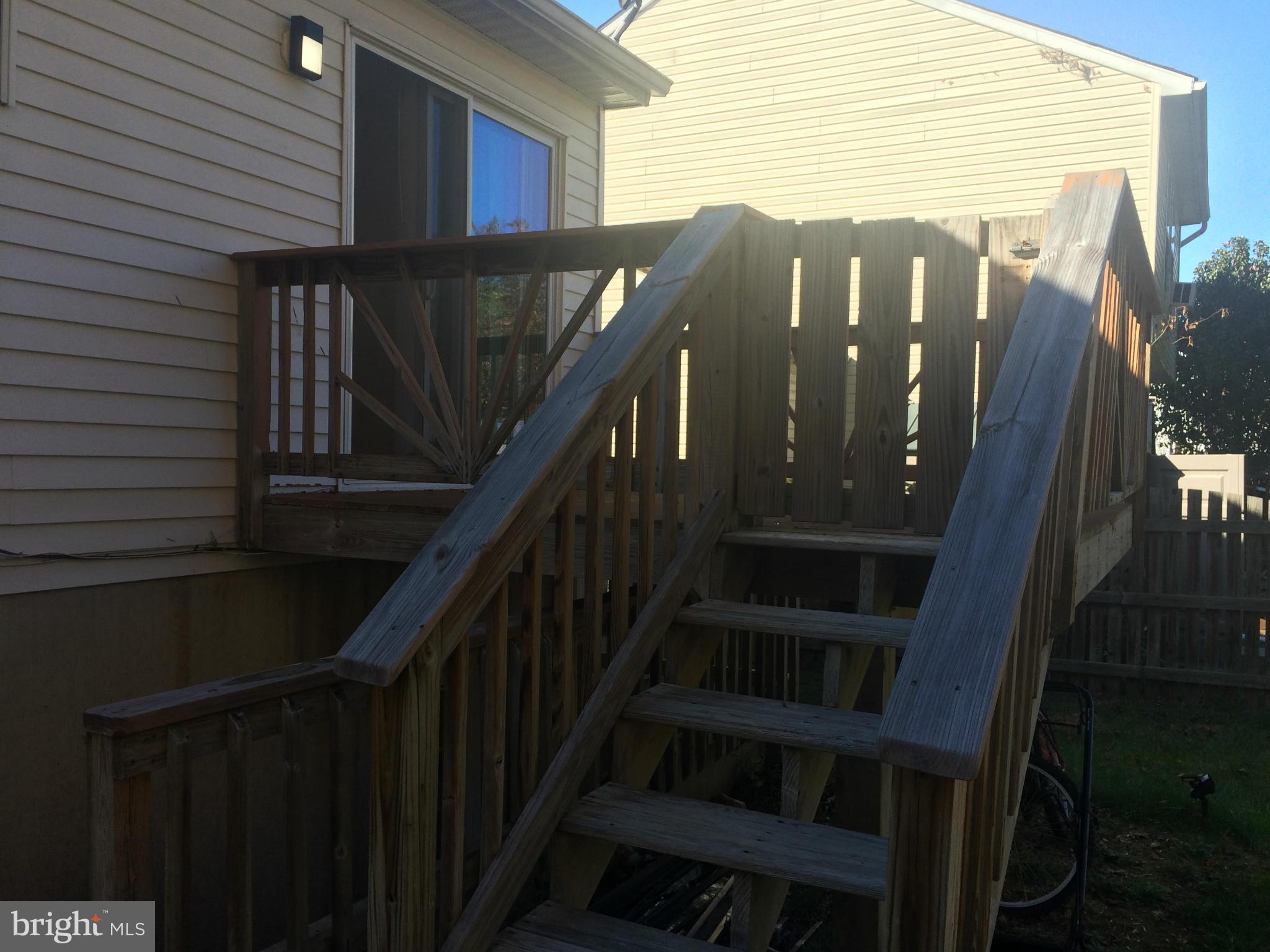 HARBOUR OAKS - Residential Lease