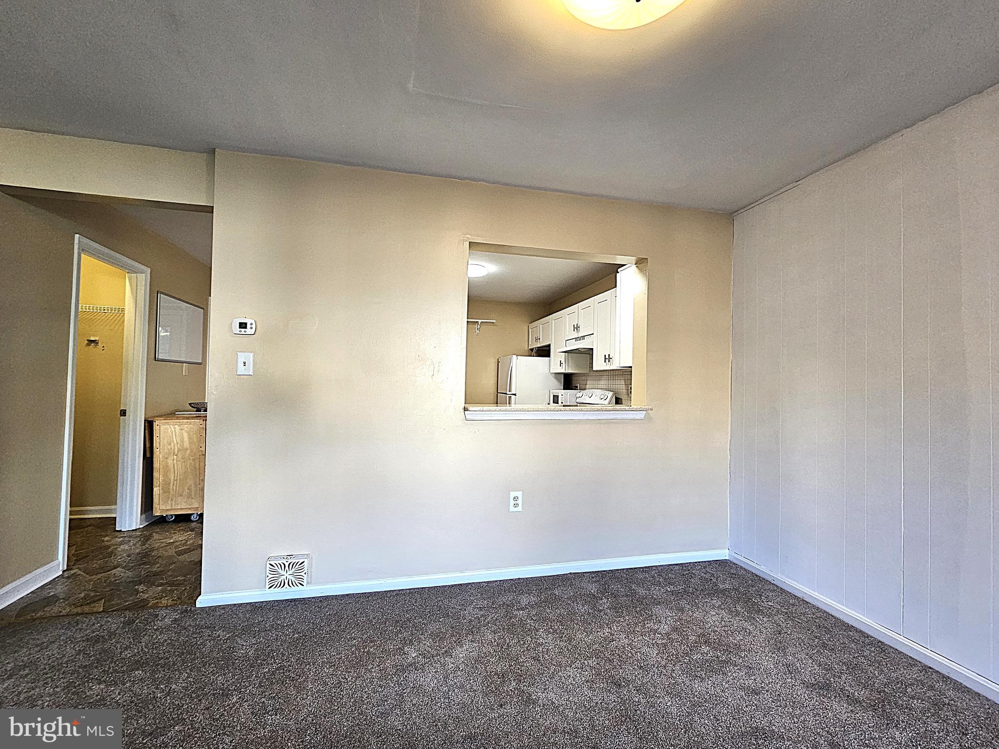 FOXRIDGE - Residential Lease